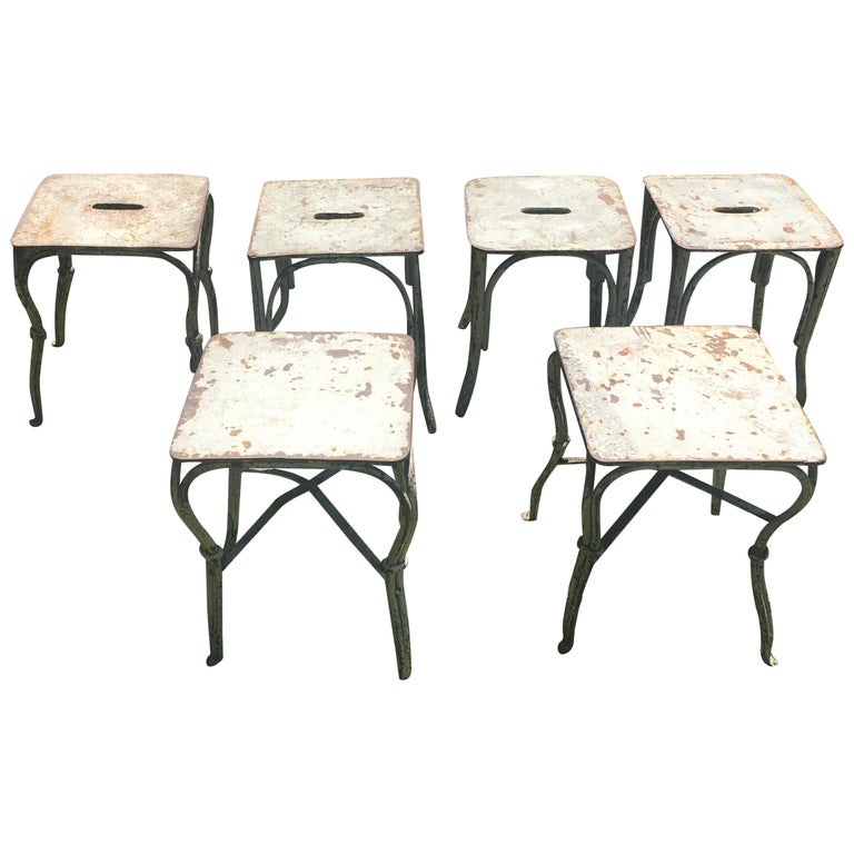 Four French Wrought Iron Garden Stools Or Side Tables Im Angebot