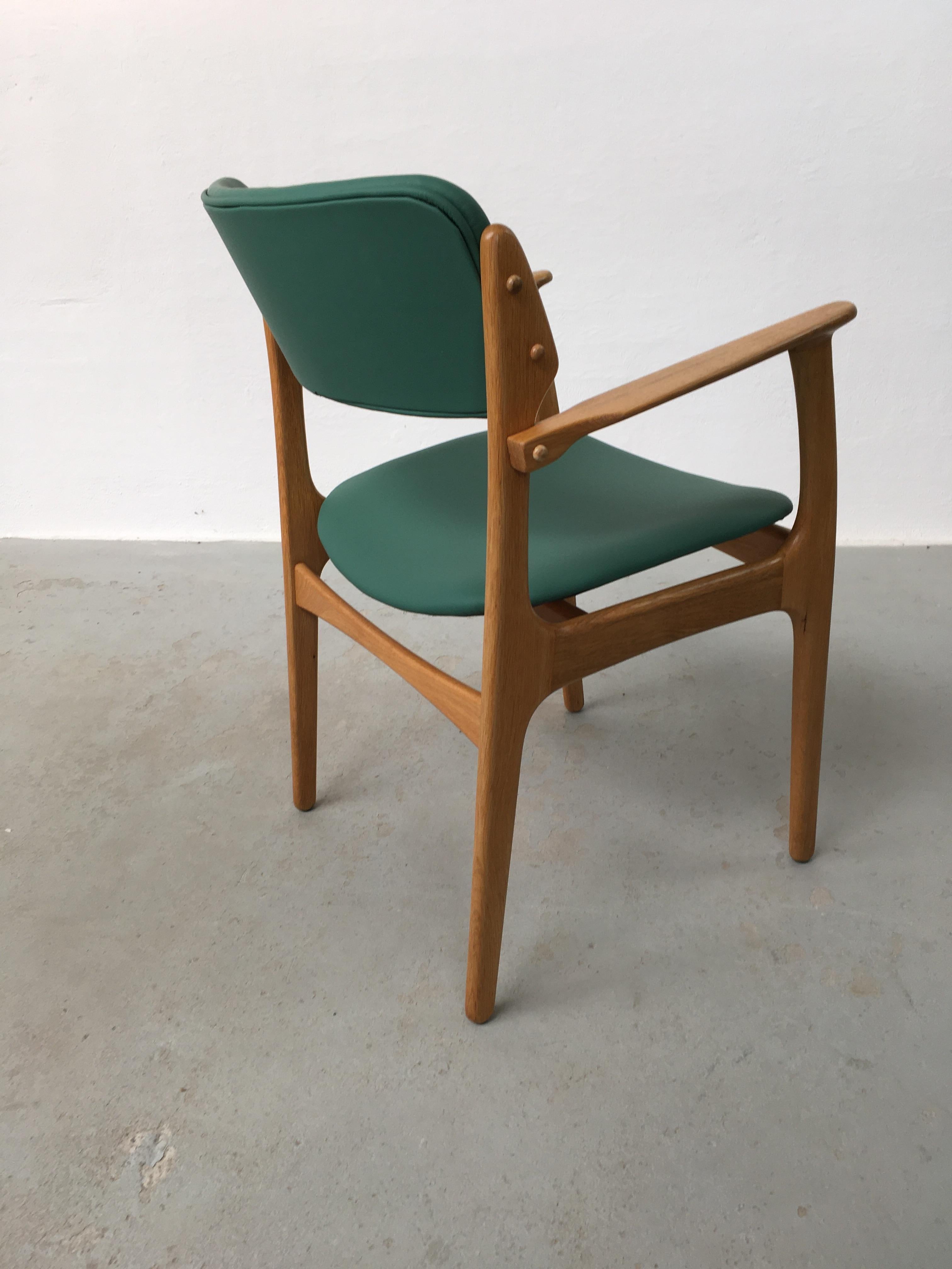 1960's Six Fully Restored Danish Erik Buch Oak Dining Chairs Custom Upholstery For Sale 3