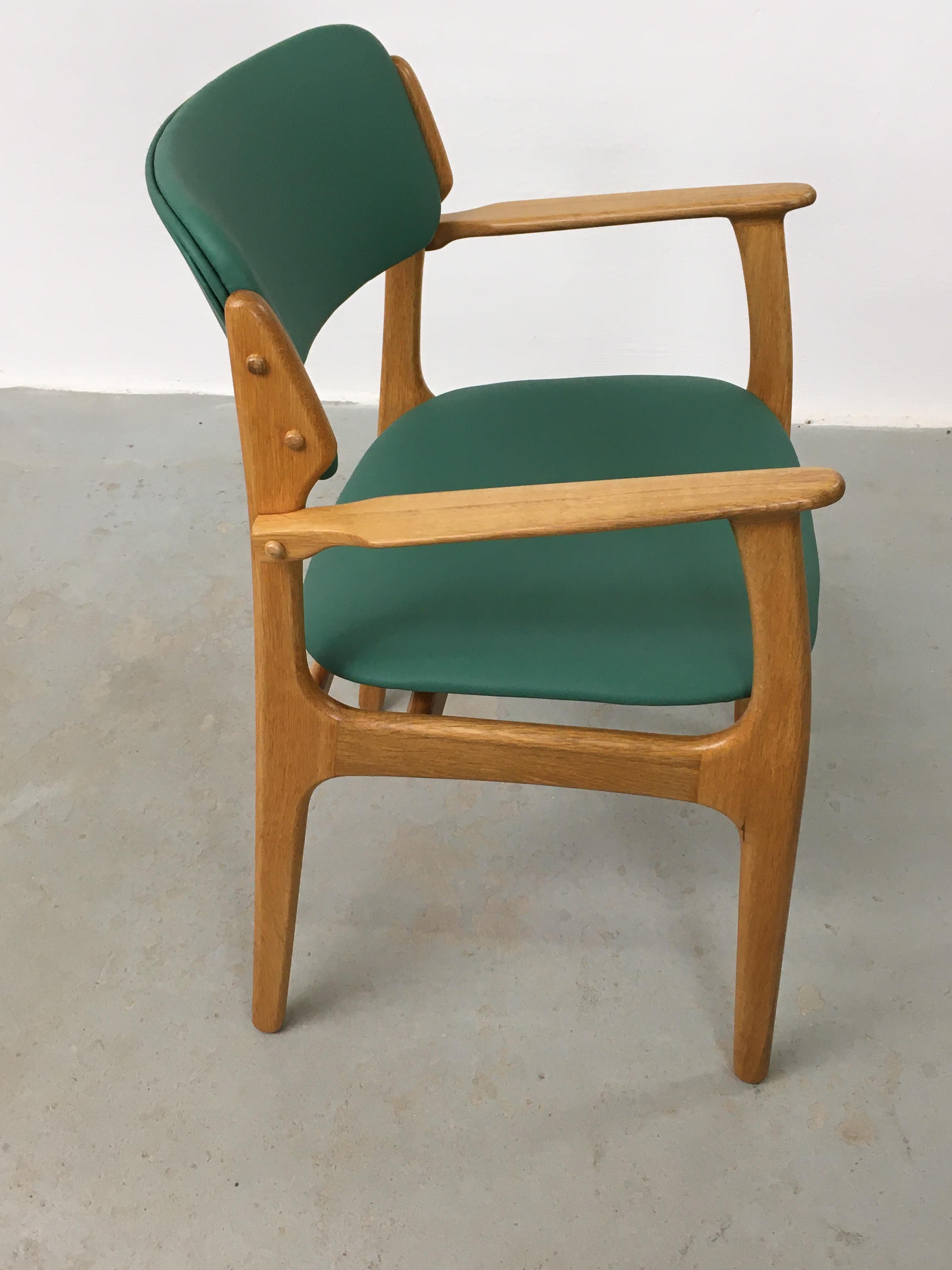 1960's Six Fully Restored Danish Erik Buch Oak Dining Chairs Custom Upholstery For Sale 4