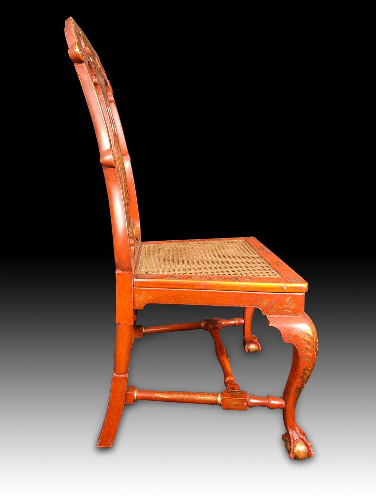 Baroque Six chaises d'appoint japonaises rouges et dorées de style George II du 19ème siècle en vente