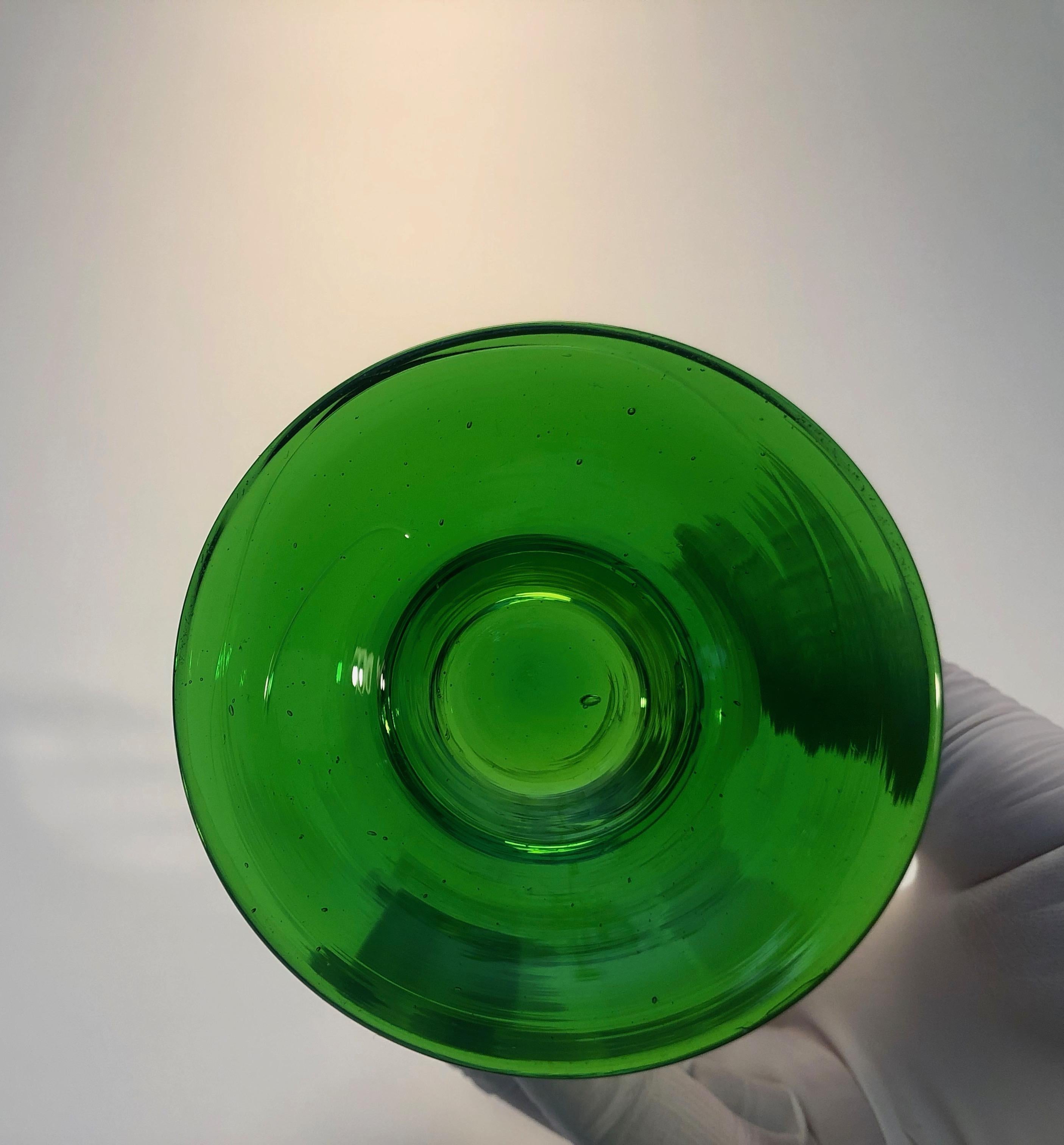 Seis vasos de cerveza soplados a mano de Checoslovaquia, años 20 en venta 8