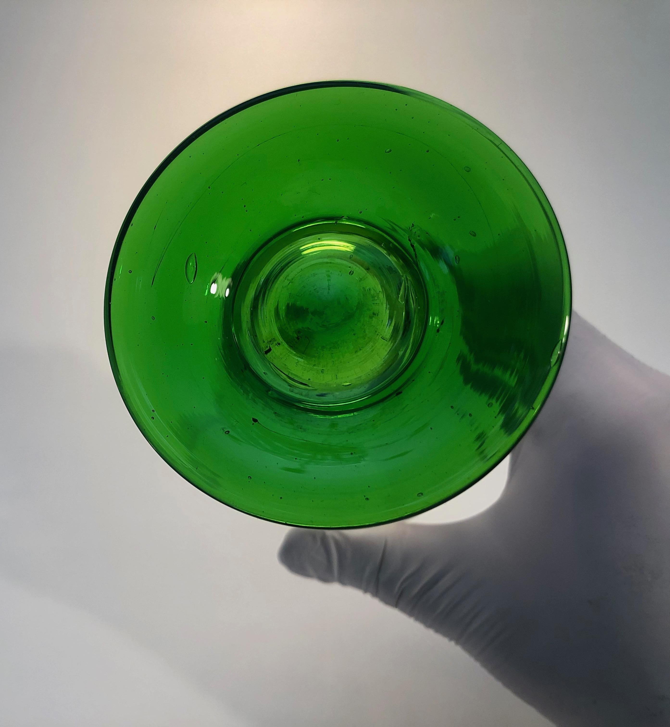 Seis vasos de cerveza soplados a mano de Checoslovaquia, años 20 en venta 9