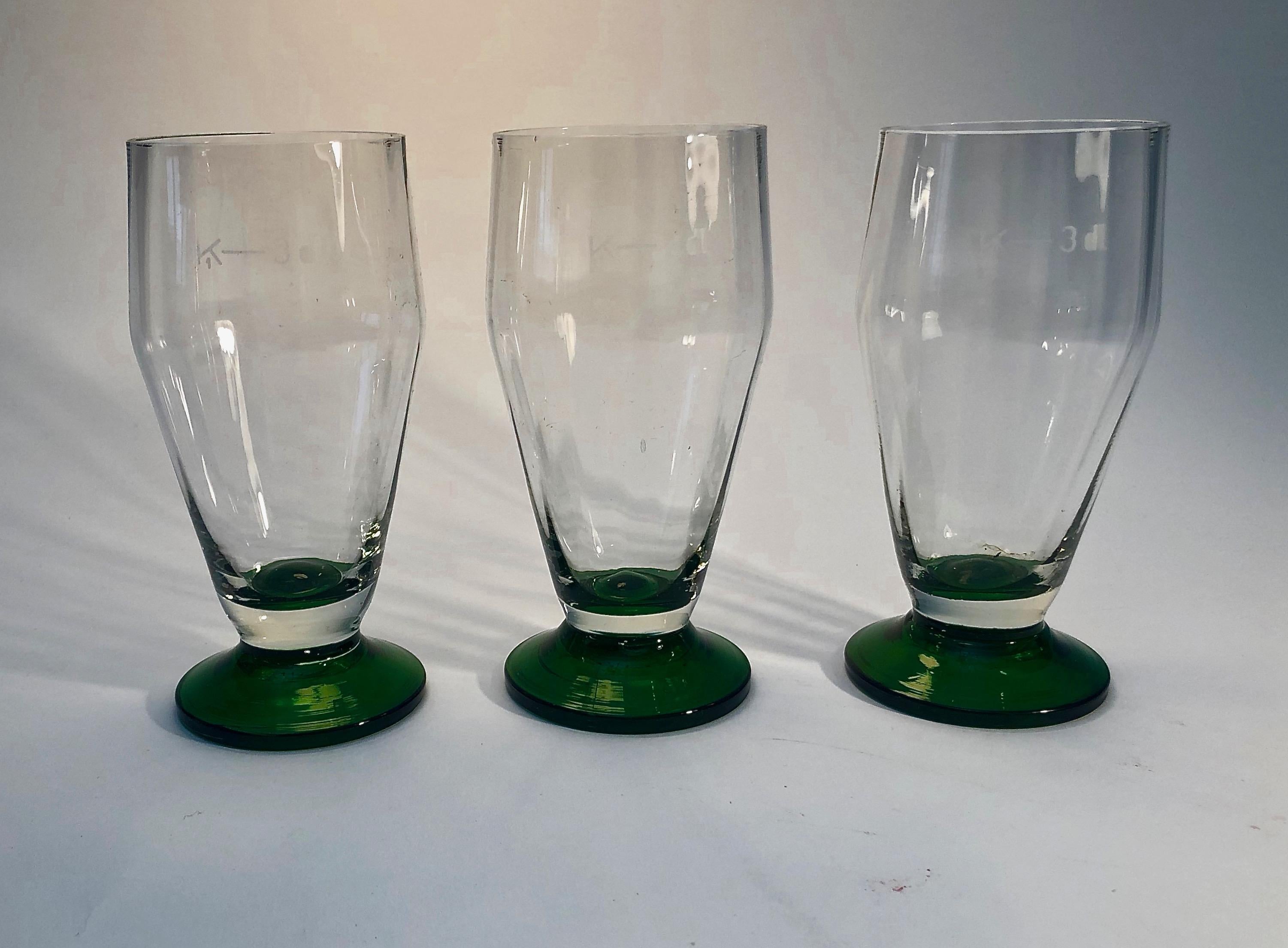 Seis vasos de cerveza soplados a mano de Checoslovaquia, años 20 Art Decó en venta