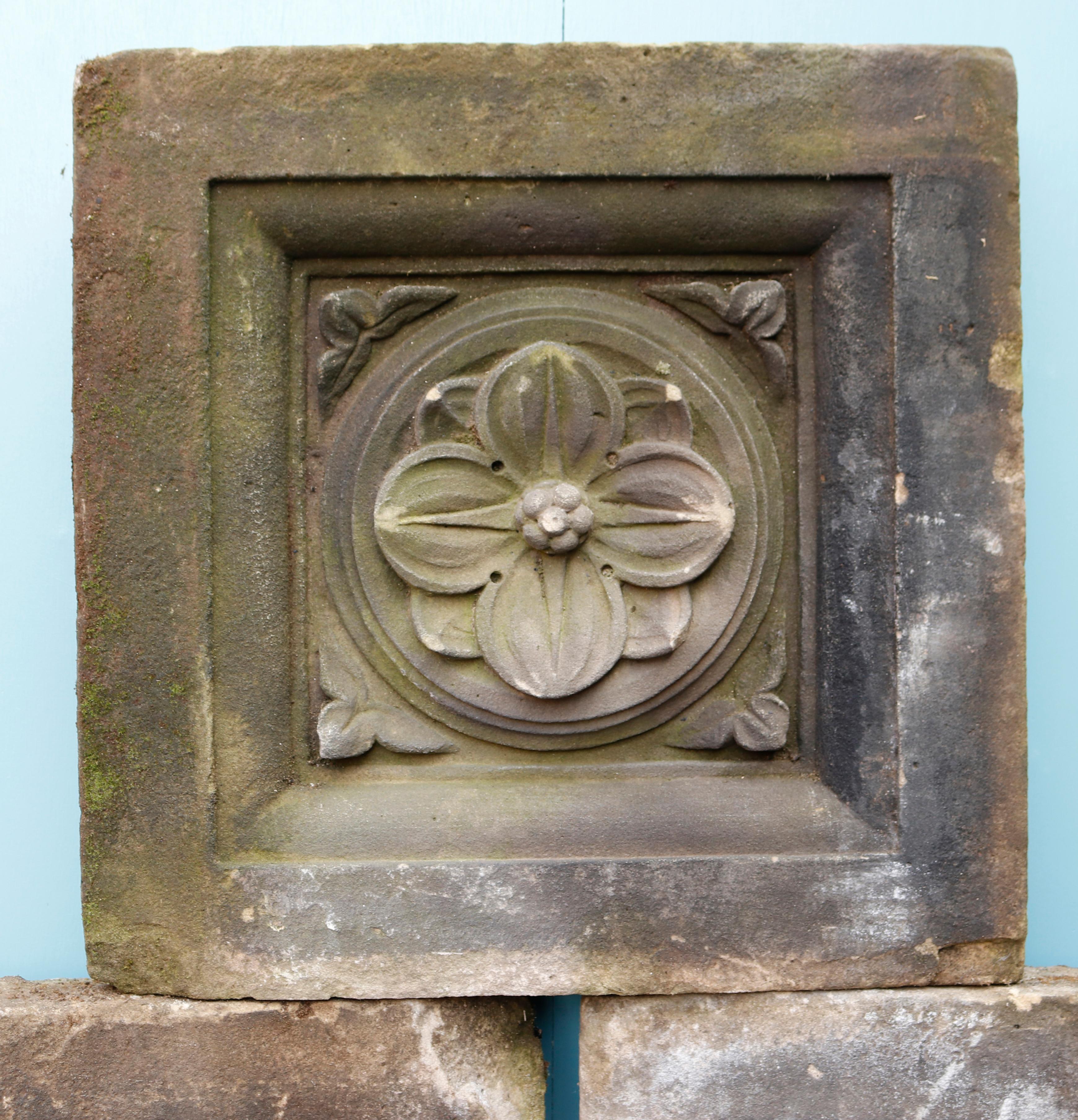 Six hand carved antique york stone plaques. A collection of six plaques carved with flowers.

Measures: Each 53.5 x 53.5 x 10 cm.
