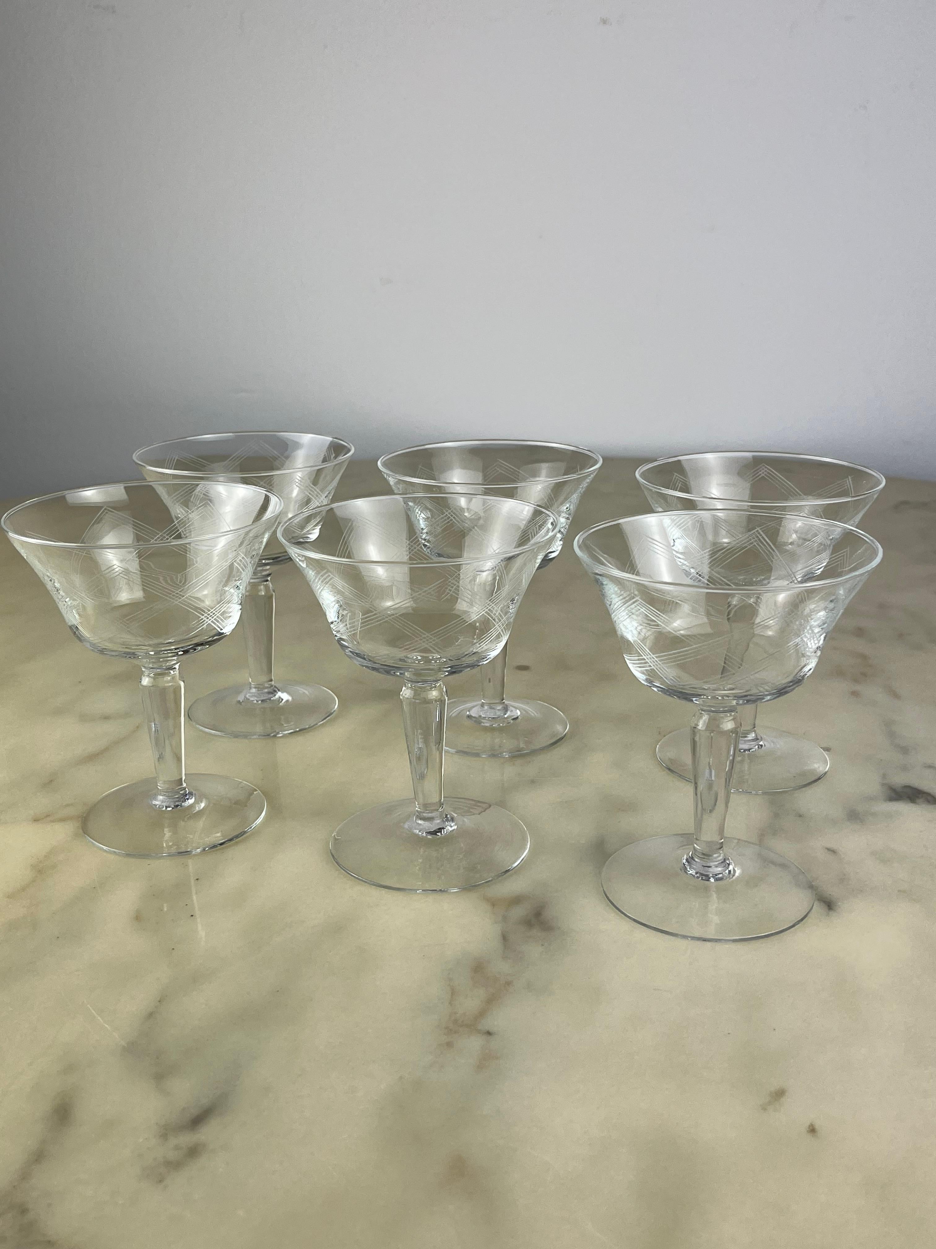 Six Hand Engraved Crystal Champagne Glasses, Italy, 1960s In Good Condition For Sale In Palermo, IT