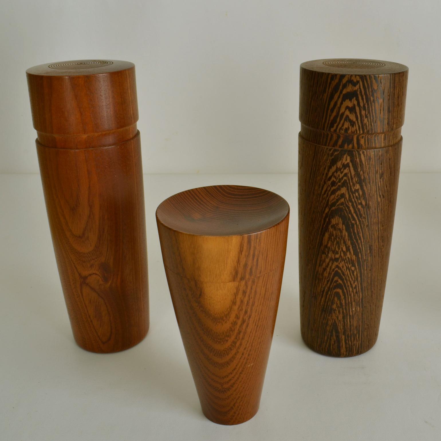 Decorative Hard Wood Boxes Hand Turned In Excellent Condition For Sale In London, GB