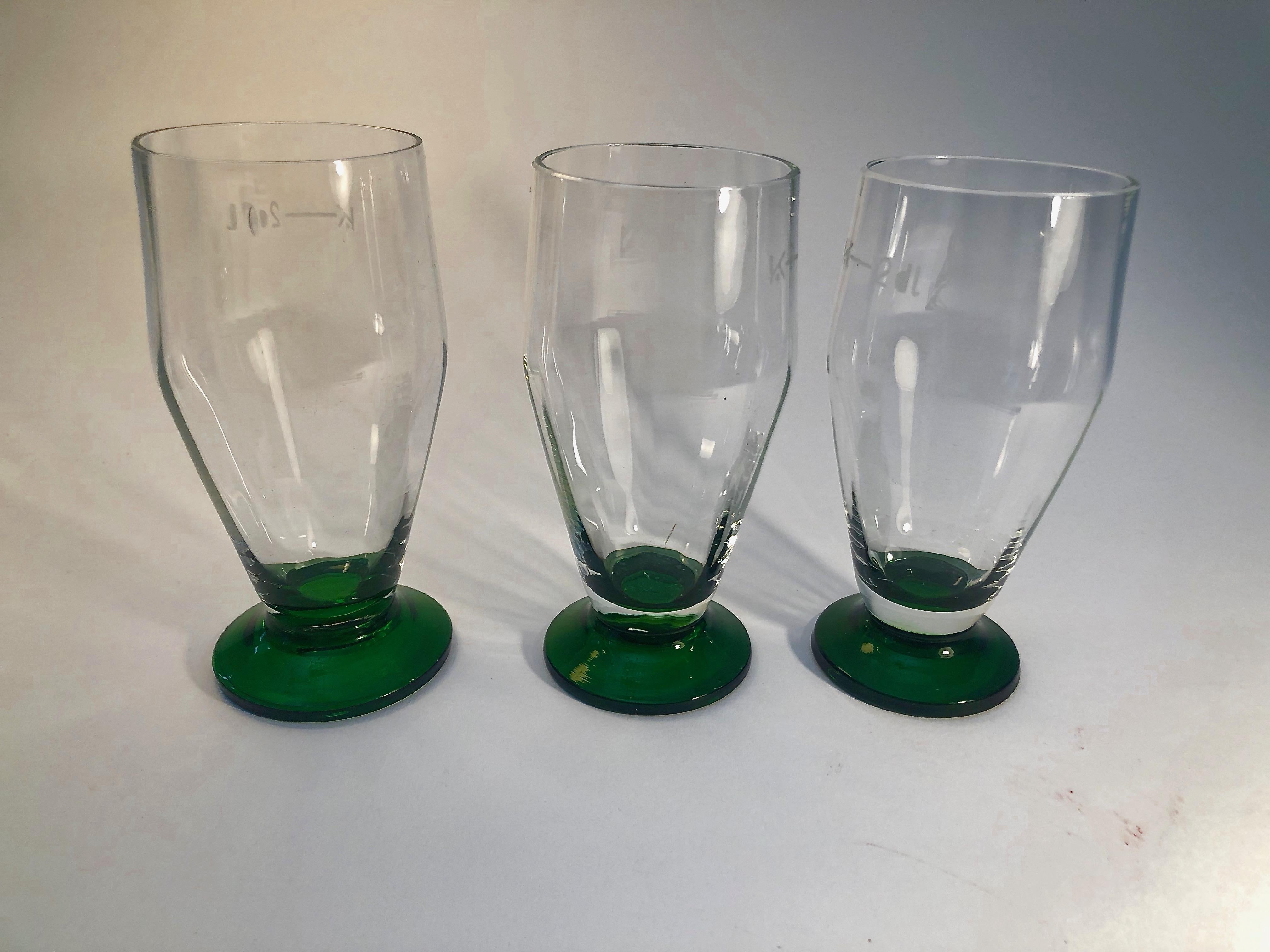 Six verres à bière soufflés à la main fabriqués en Tchécoslovaquie à partir des années 1920 en vente 5