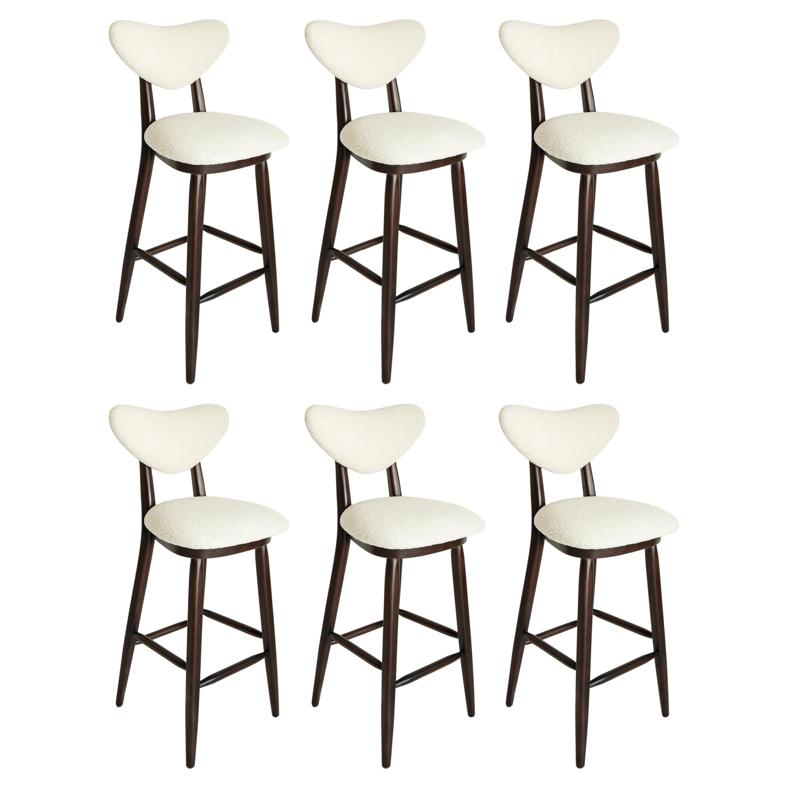 Six Heart Bar Stools, White Ivory Boucle, by Vintola Studio, Europe, Poland.
