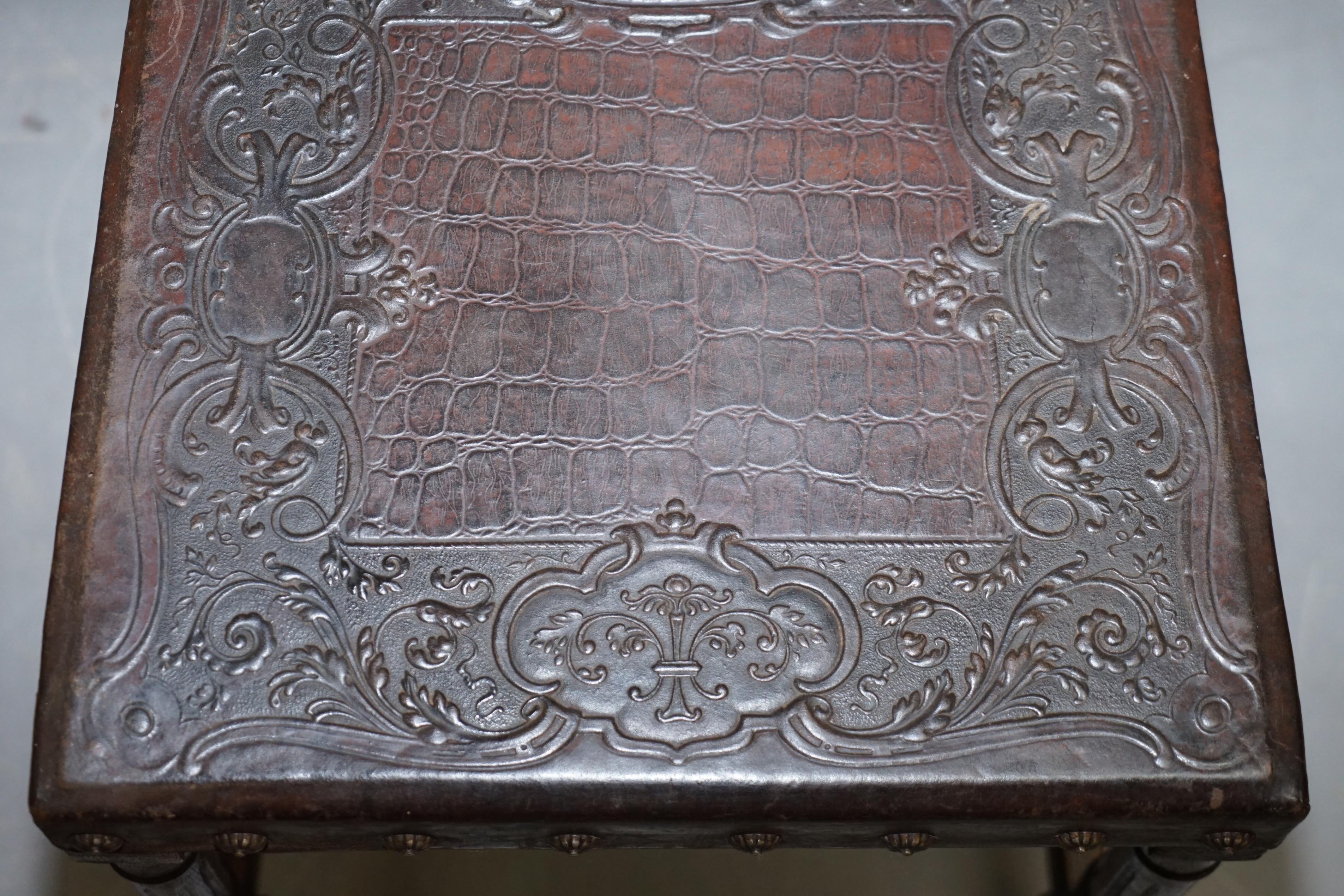 Six Henry II circa 1880 French Oak and Embossed Crocodile Leather Dining Chairs  For Sale 1