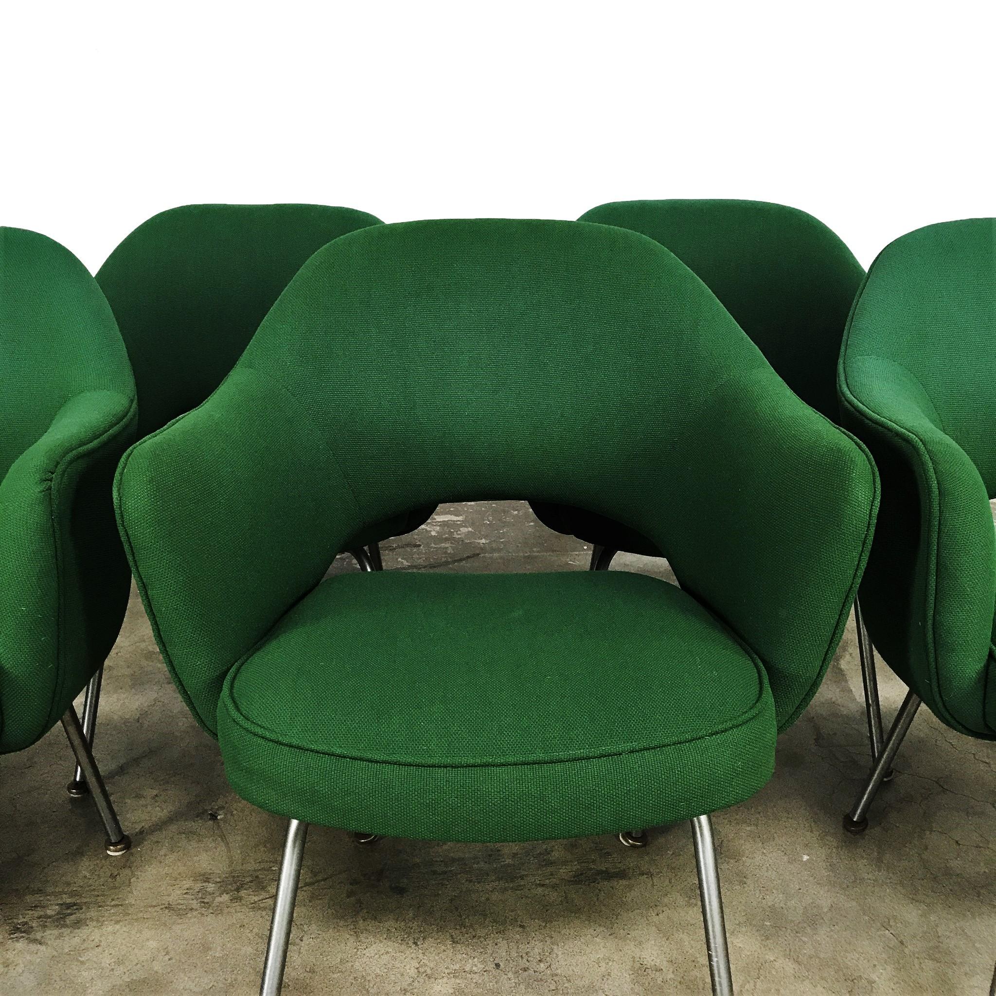 American Six Iconic Saarinen Green Executive Chairs by Knoll