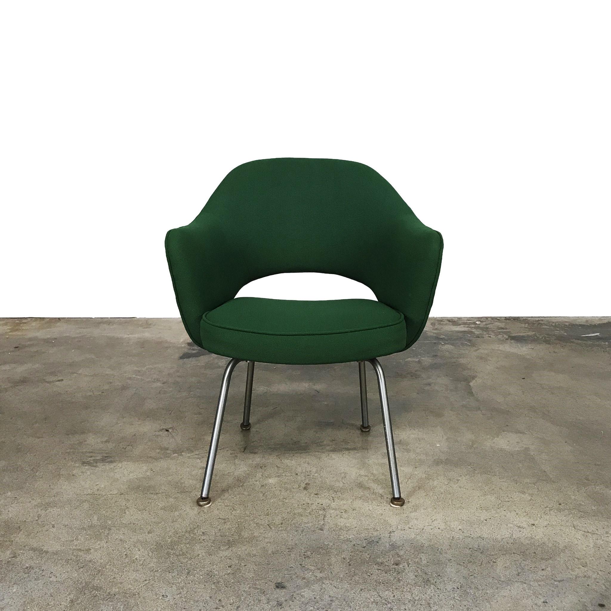 Mid-20th Century Six Iconic Saarinen Green Executive Chairs by Knoll