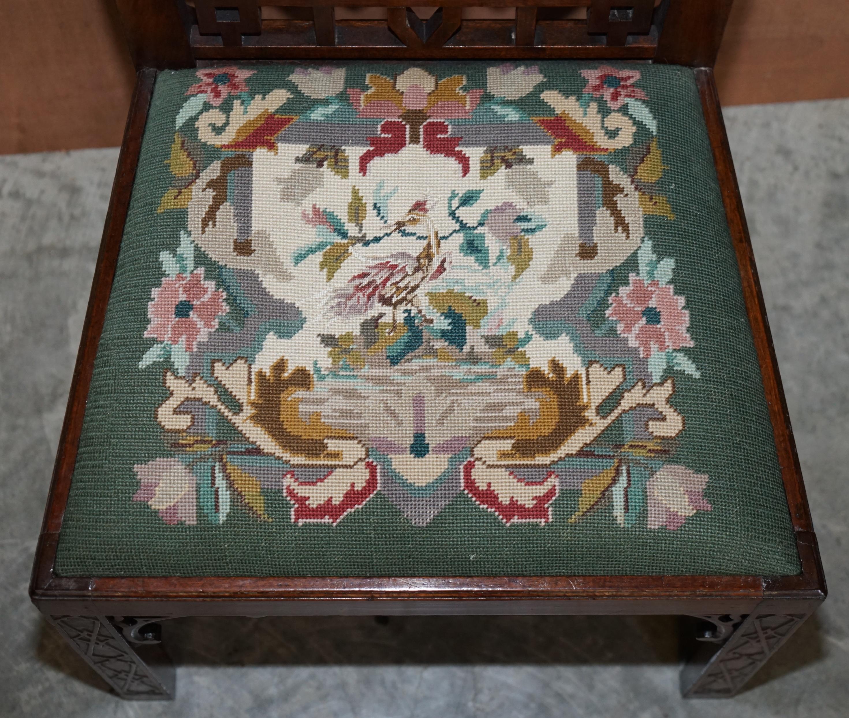 Sechs Imporatant George III. 1760 Thomas Chippendale Chinesische Pagoden-Esszimmerstühle im Angebot 14