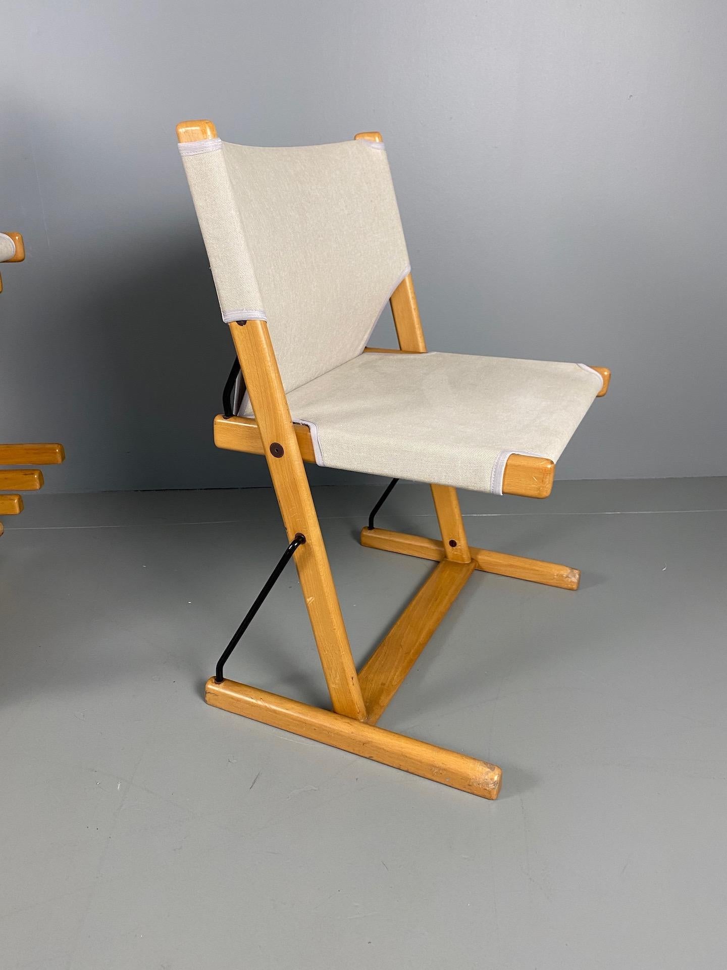 Six chaises italiennes « Nina & Santamaria » conçues par le designer Piero De Martini pour Cassina en vente 5