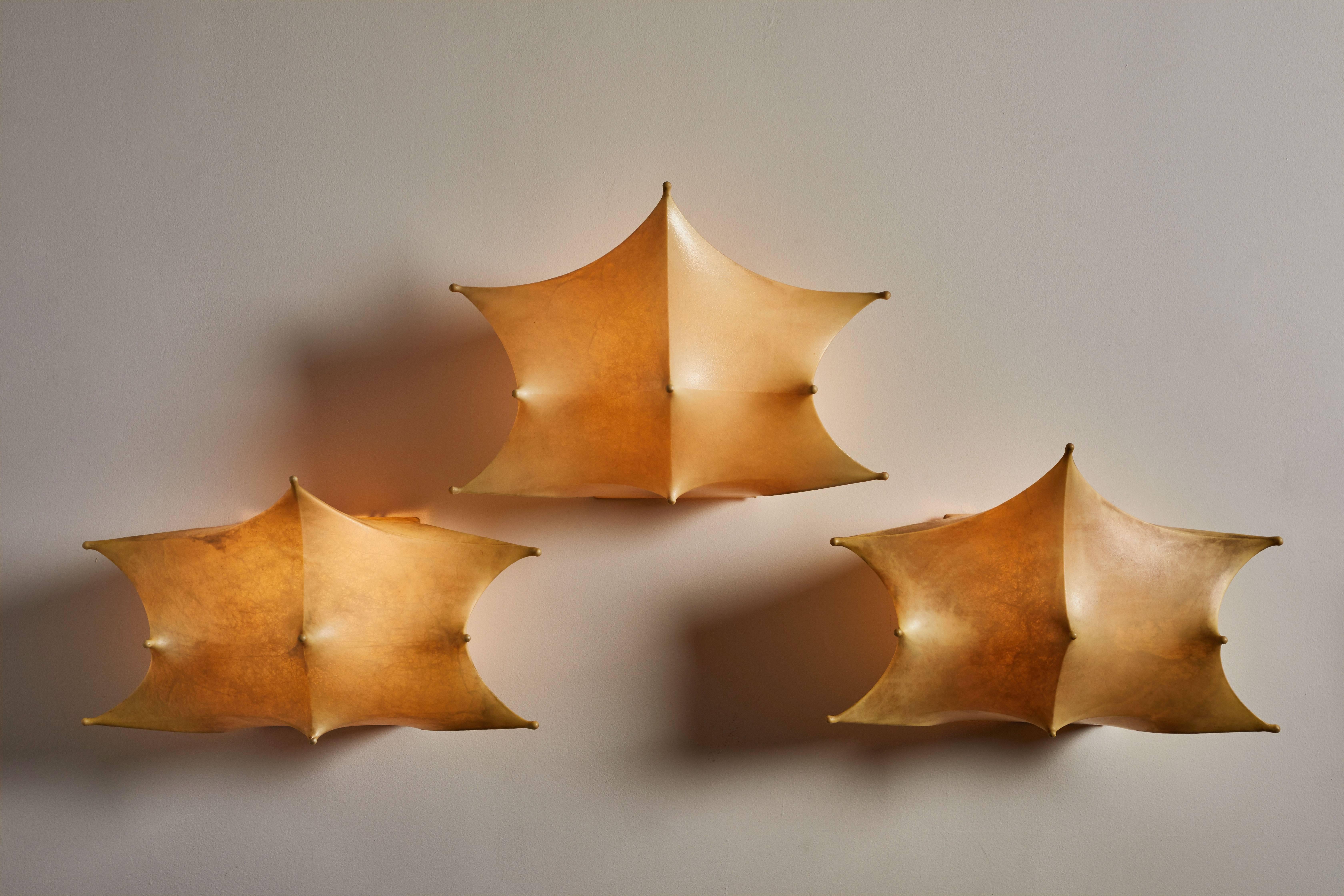 Mid-Century Modern Deux appliques italiennes 