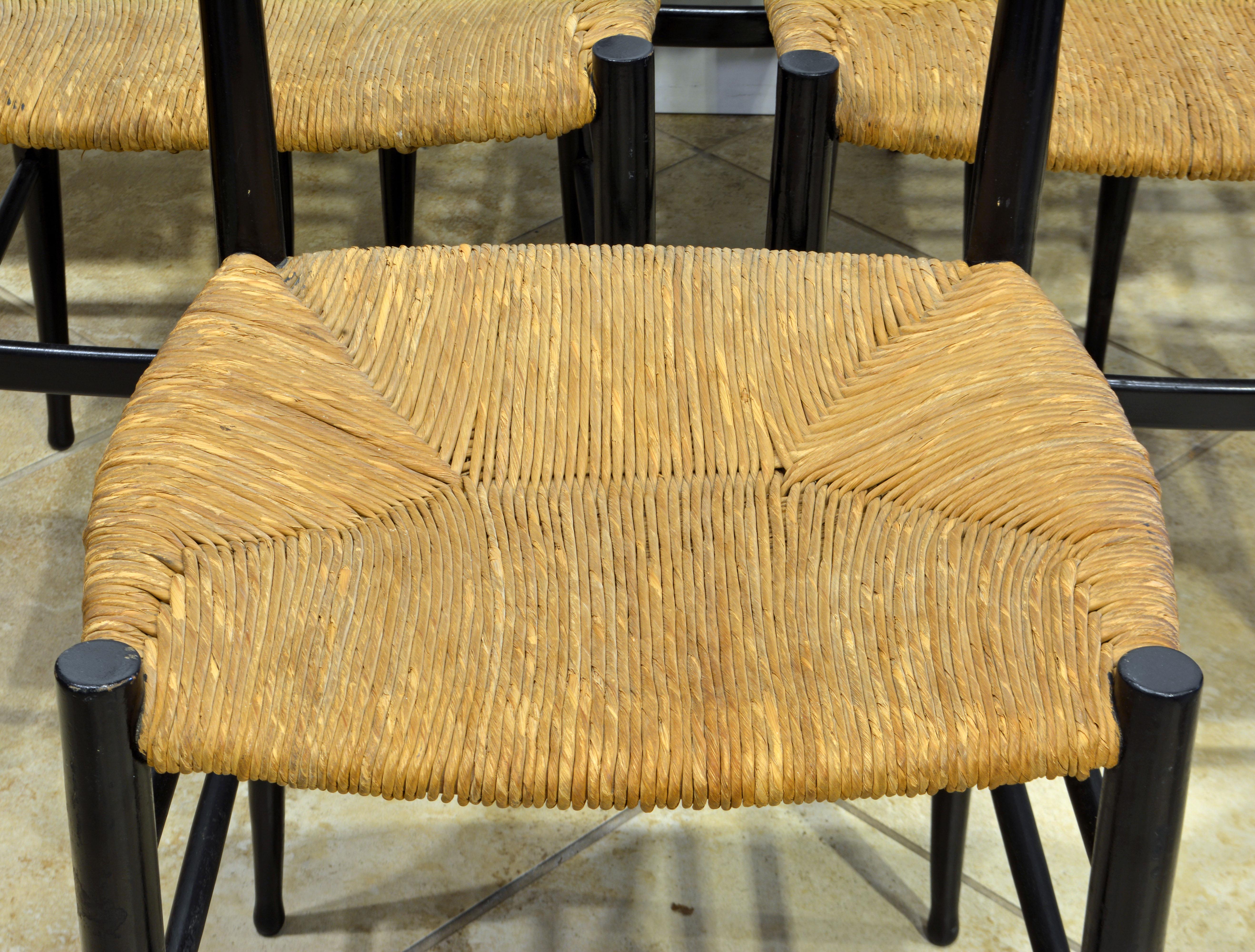 Six Italian Ebonized Wood and Rush Seat Dining Chairs Manner of Gio Ponti, 1950s In Good Condition In Ft. Lauderdale, FL