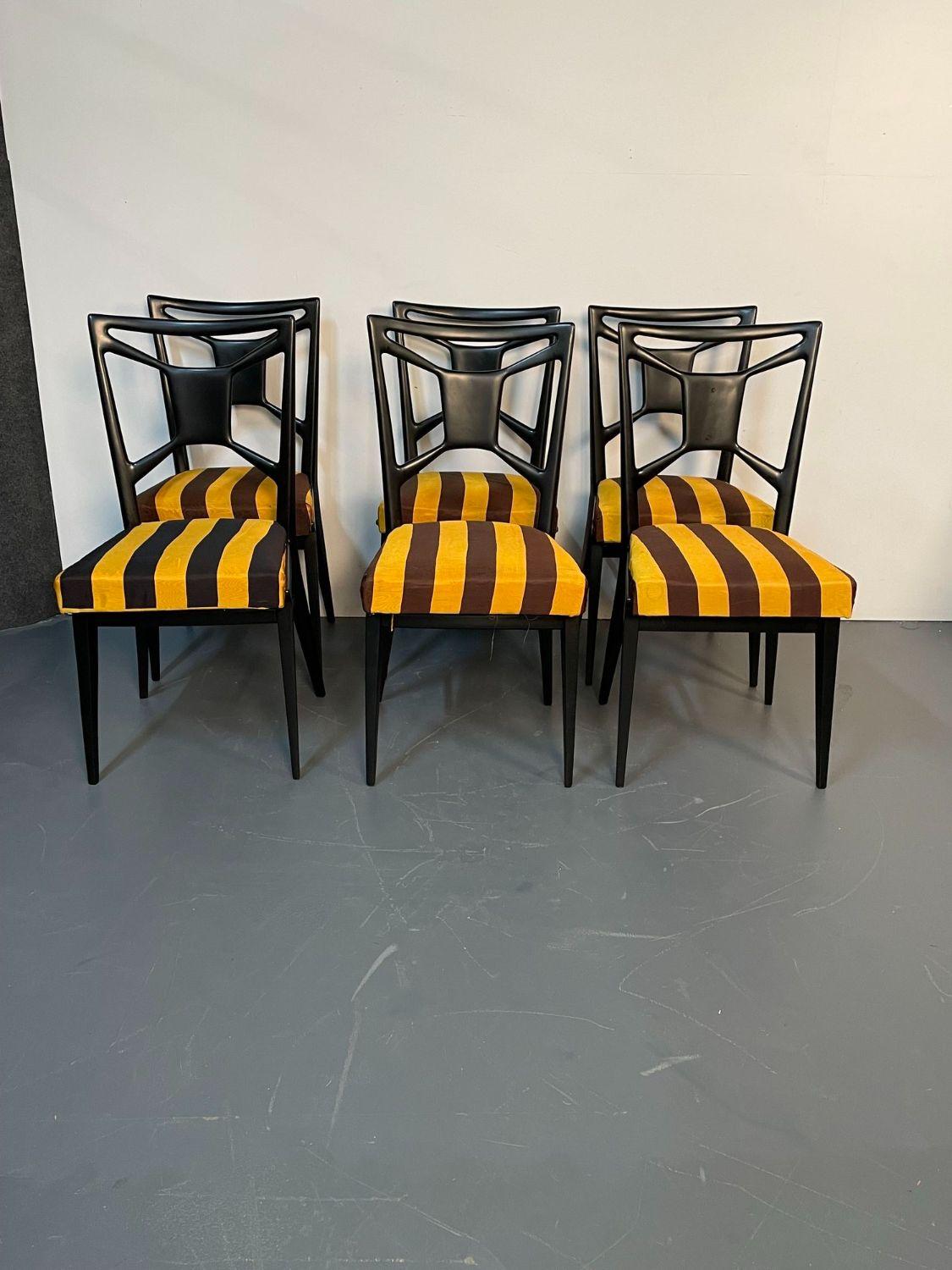 Six Italian Mid-Century Modern Mahogany Dining / Side Chairs, Ico Parisi Style Bon état - En vente à Stamford, CT