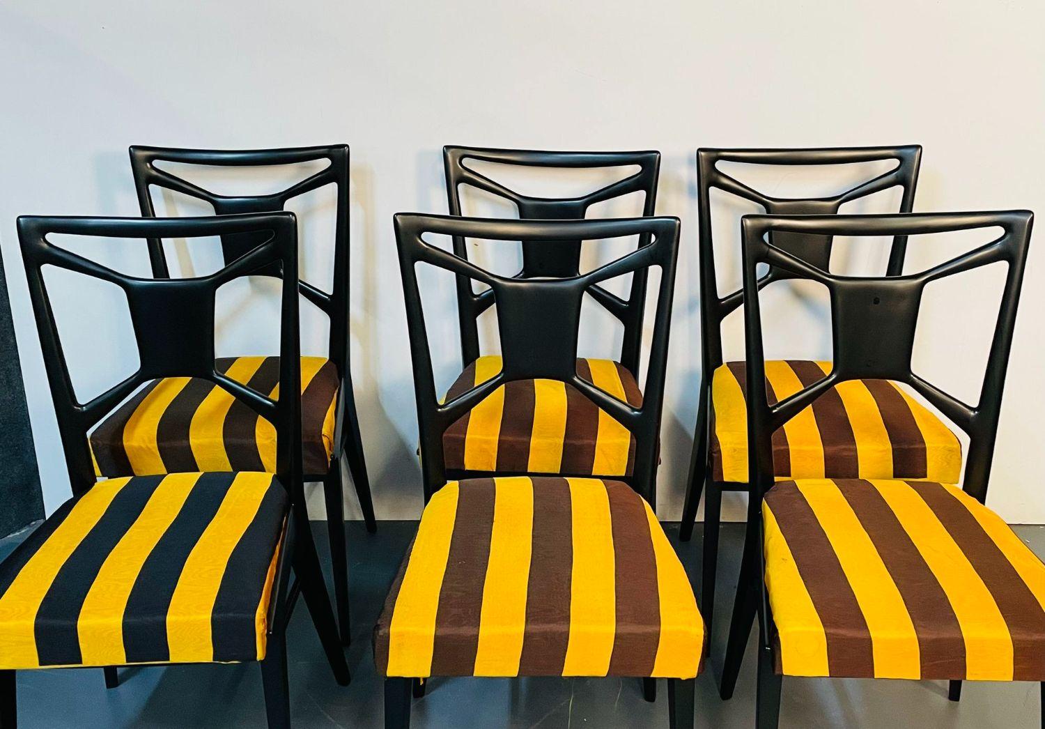 Six Italian Mid-Century Modern Mahogany Dining / Side Chairs, Ico Parisi Style en vente 1
