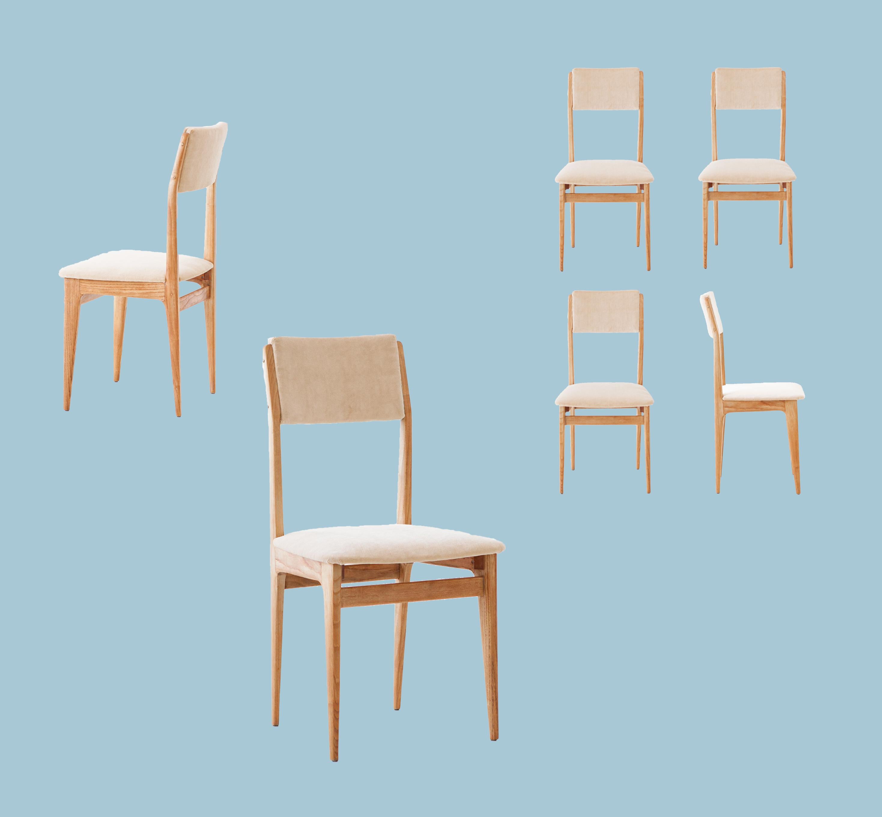 Mid-Century Modern Six Italian Velvet and Oak Dining Chairs, 1950s