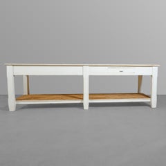Six Leg Tailor Table