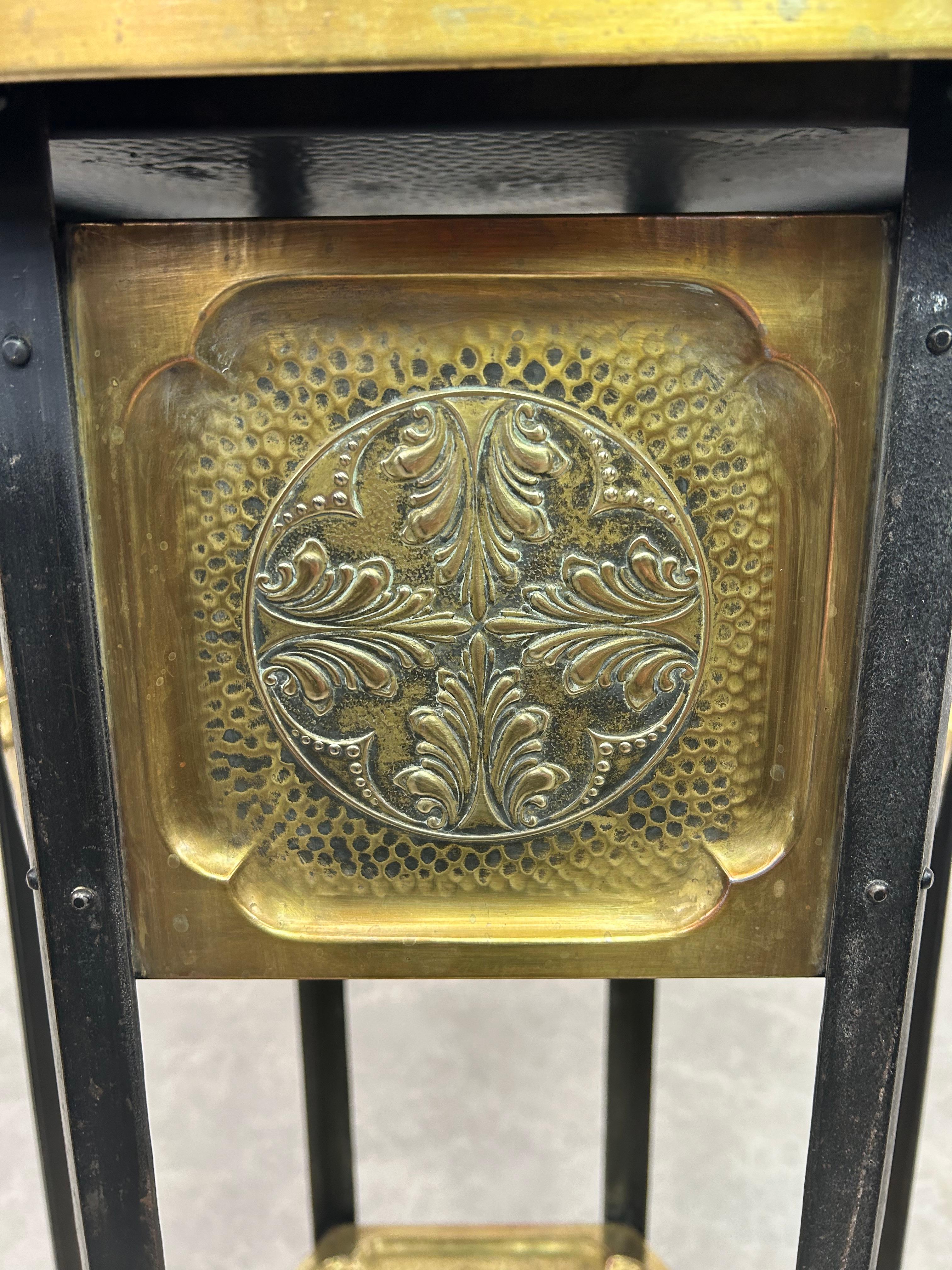 Supporto per piante jugendstil a sei gambe in vendita 2