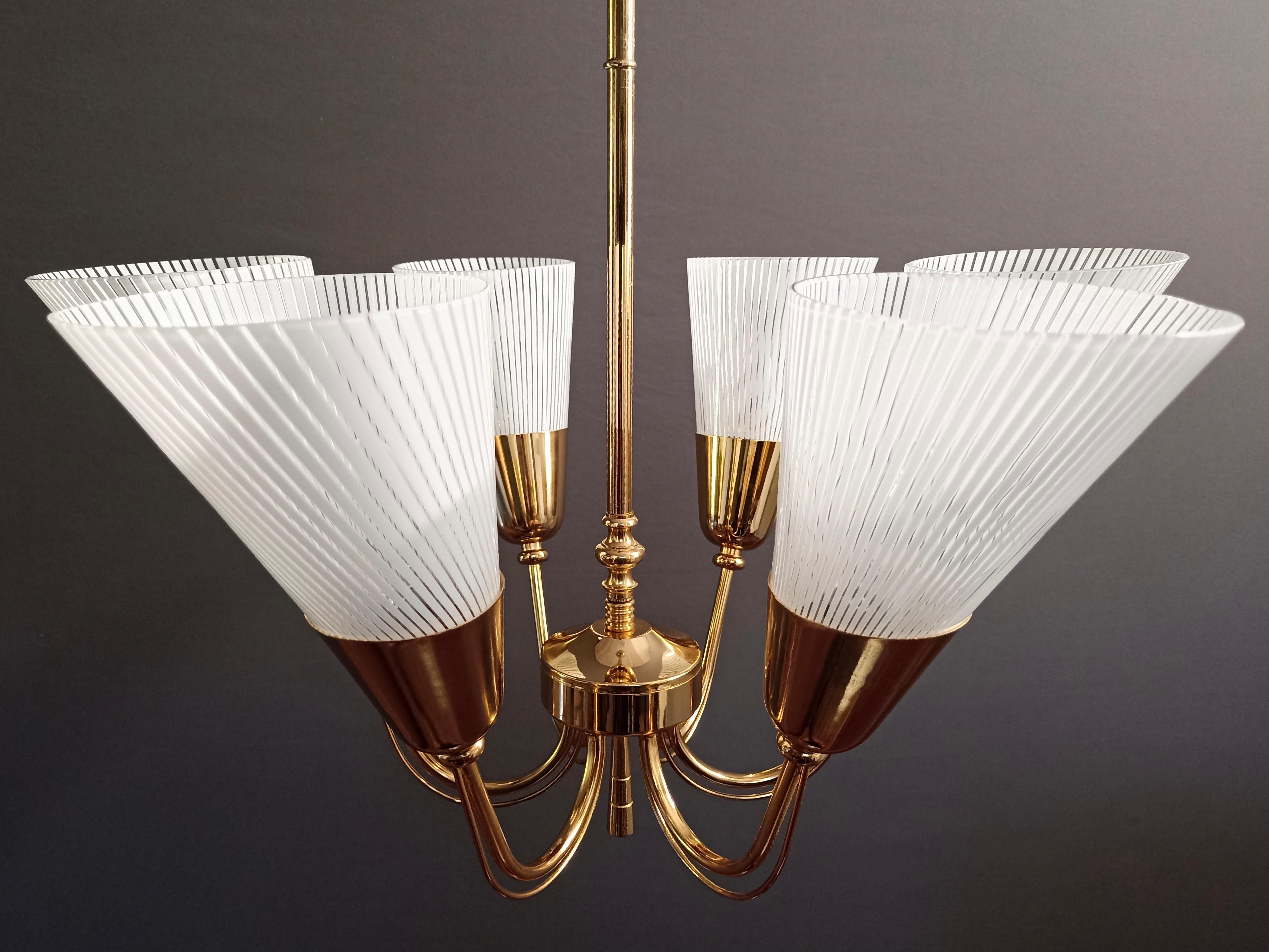 Murano 1960s Half Filigree Glass and Gilded Metal Six-Light Chandelier In Good Condition In Caprino Veronese, VR