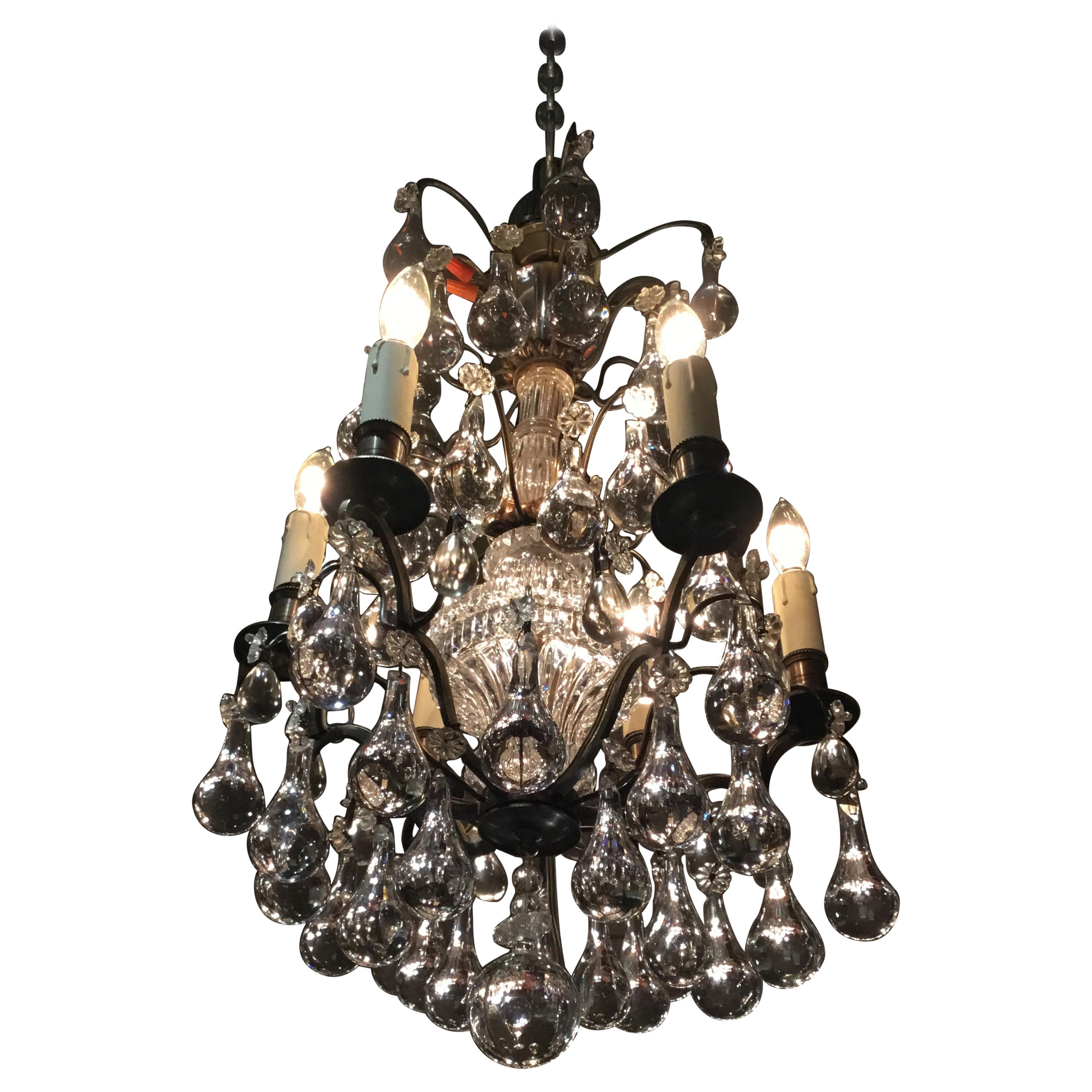 Lustre ancien à six lumières en bronze et cristal avec six ampoules