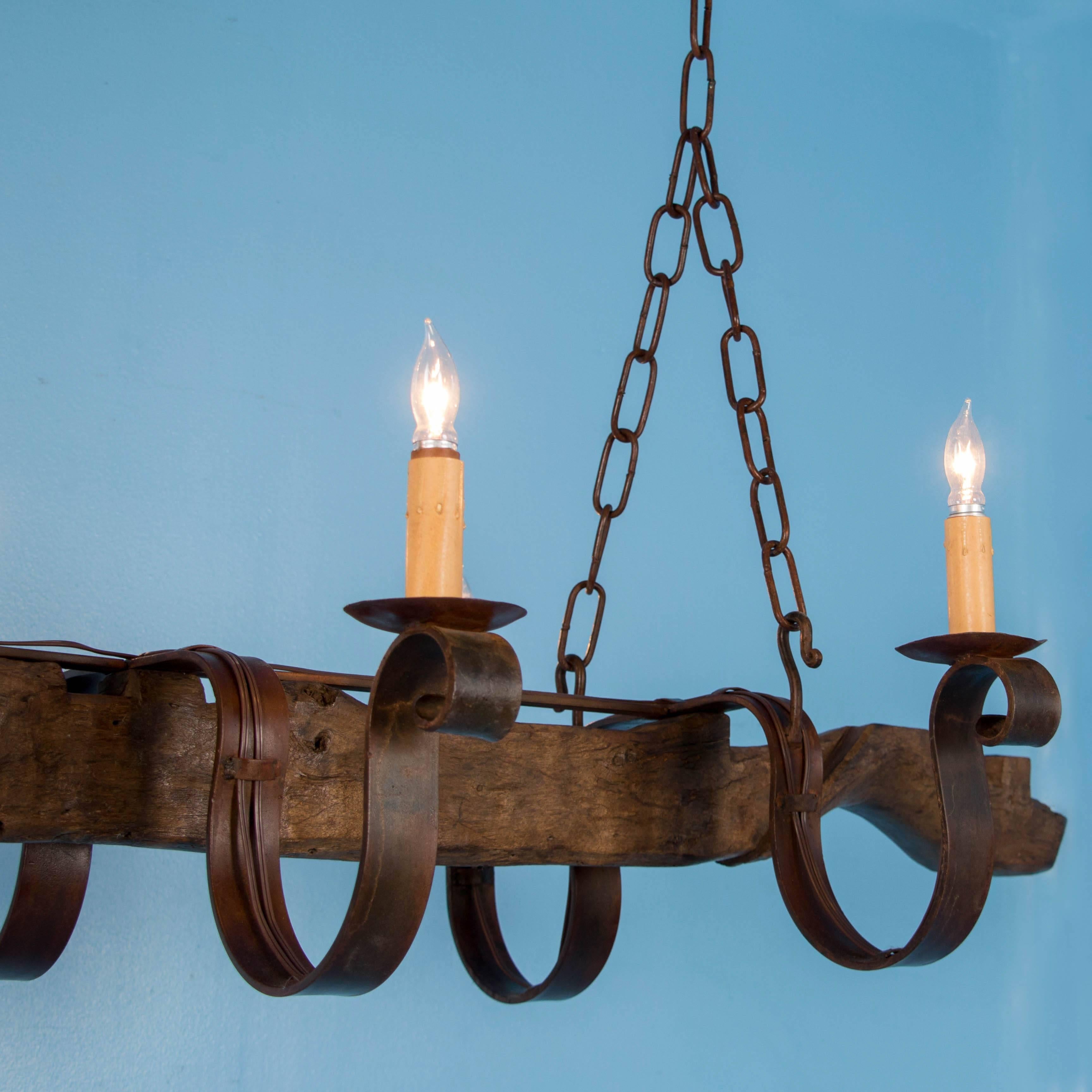 Six-Light Chandelier Made from Vintage Ox Yoke In Good Condition In Round Top, TX