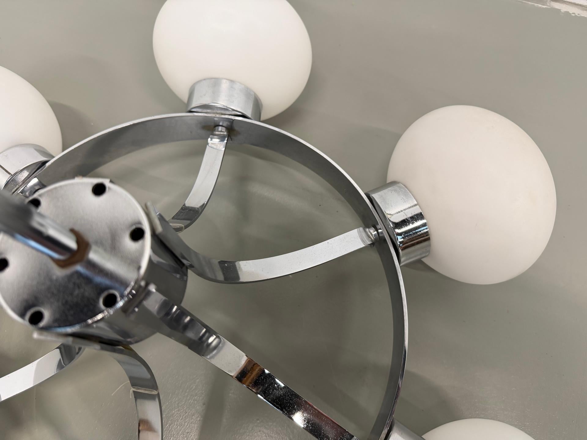 Lampe suspendue à six lumières CIRCA Gaetano Scolari pour Guzzini, Italie, vers 1970 en vente 3