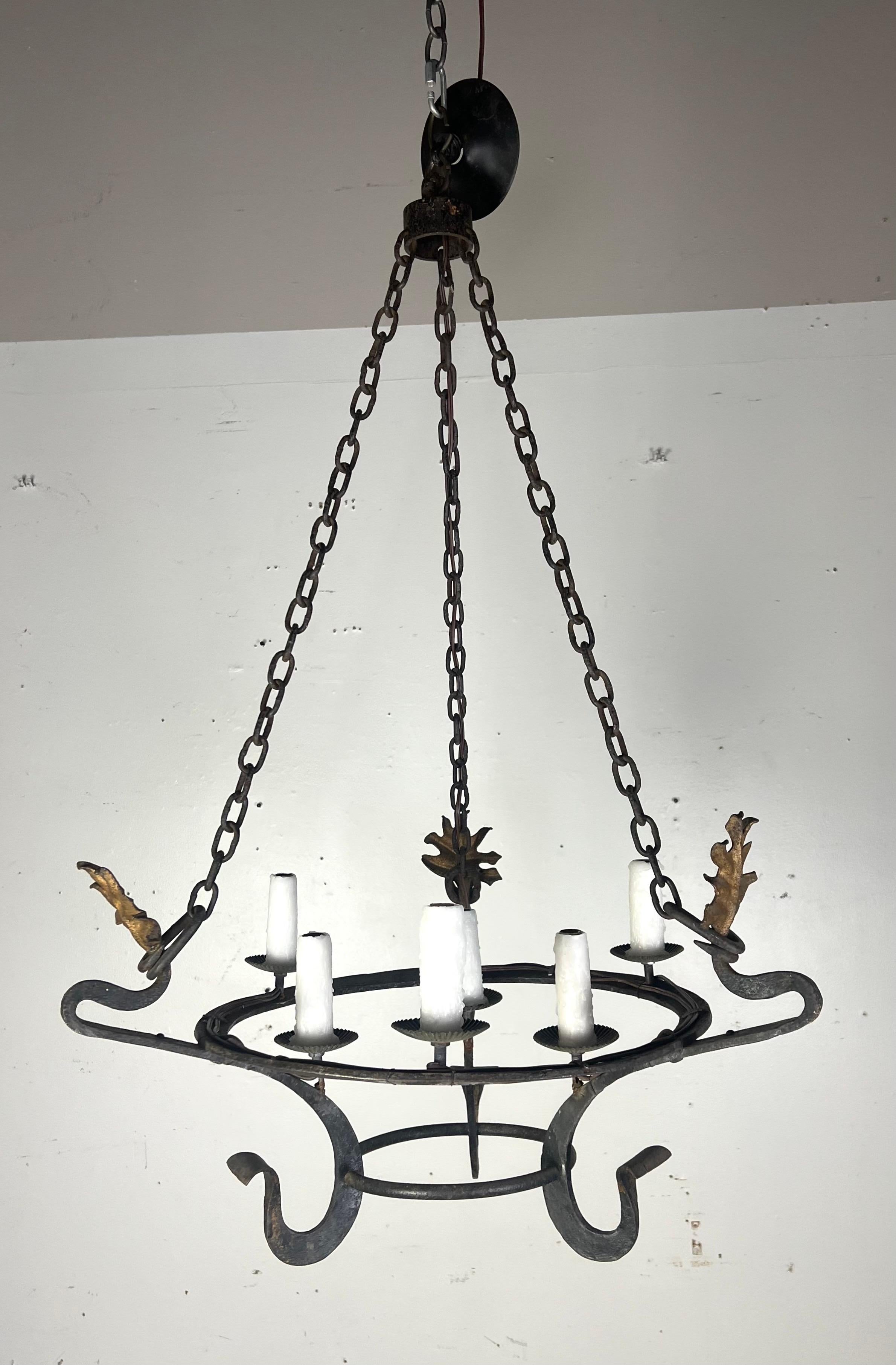 XX secolo Lampadario a sei luci in ferro battuto spagnolo in vendita