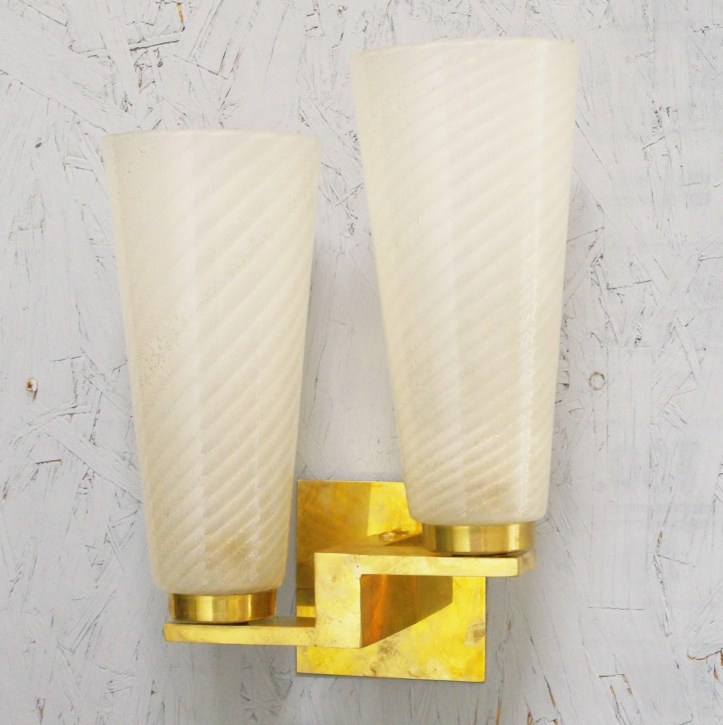 Verre de Murano Applique en édition limitée avec verre de Murano infusé d'or givré, Italie, années 1990 en vente