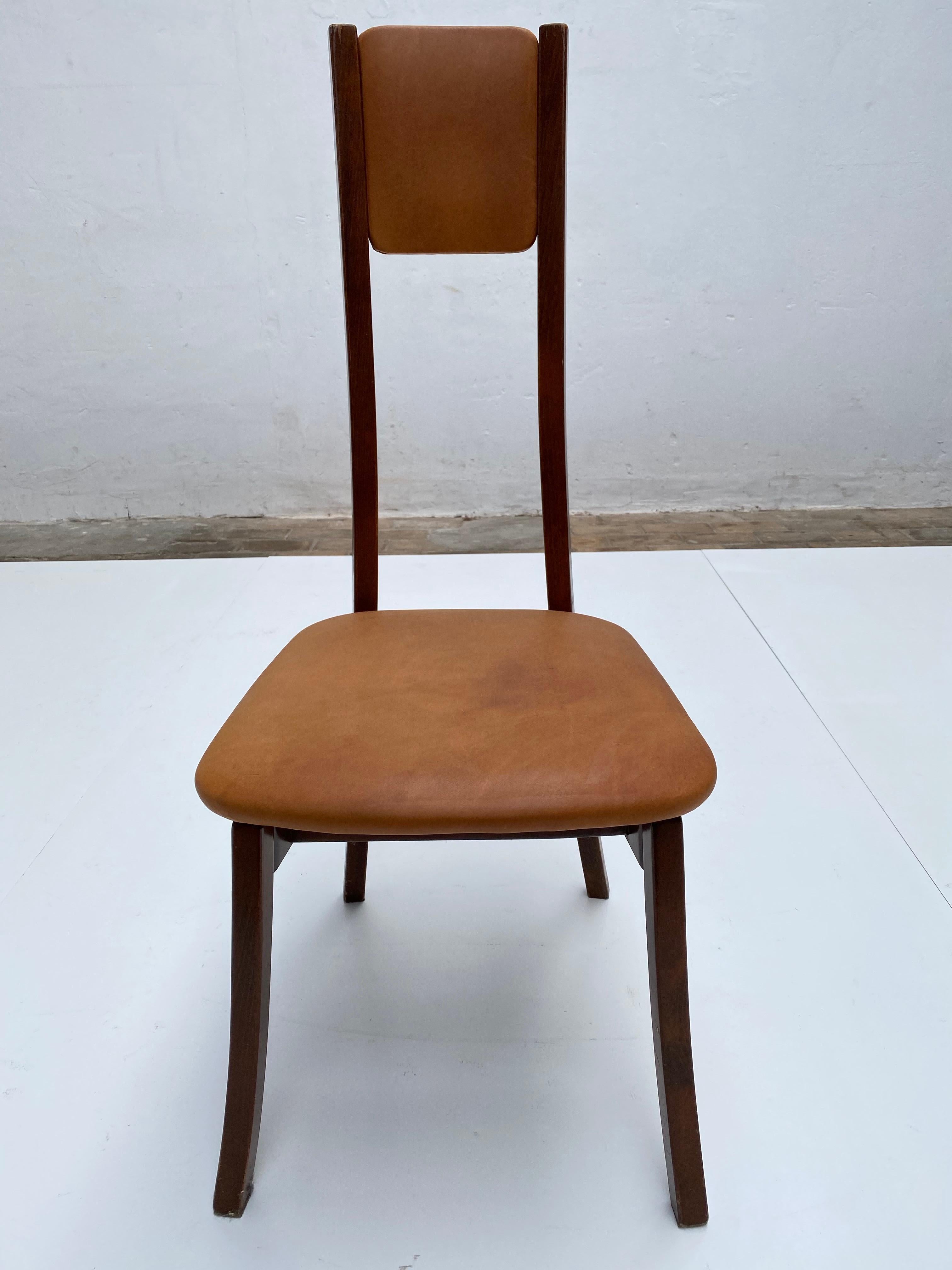 Mid-Century Modern Six walnut  & Leather Mangiarotti 'S11' Dining Chairs, Sorgente Dei Mobili 1972 For Sale