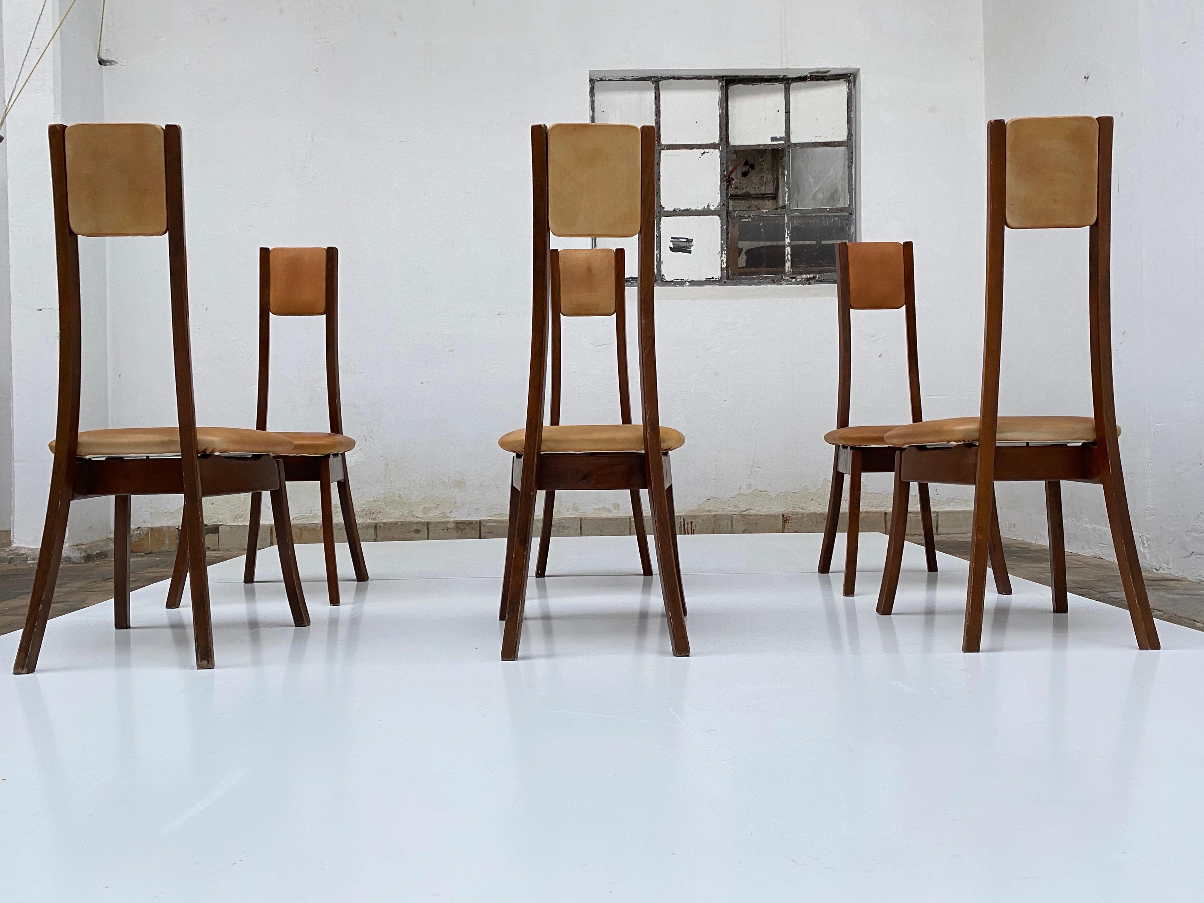 Six walnut  & Leather Mangiarotti 'S11' Dining Chairs, Sorgente Dei Mobili 1972 For Sale 2