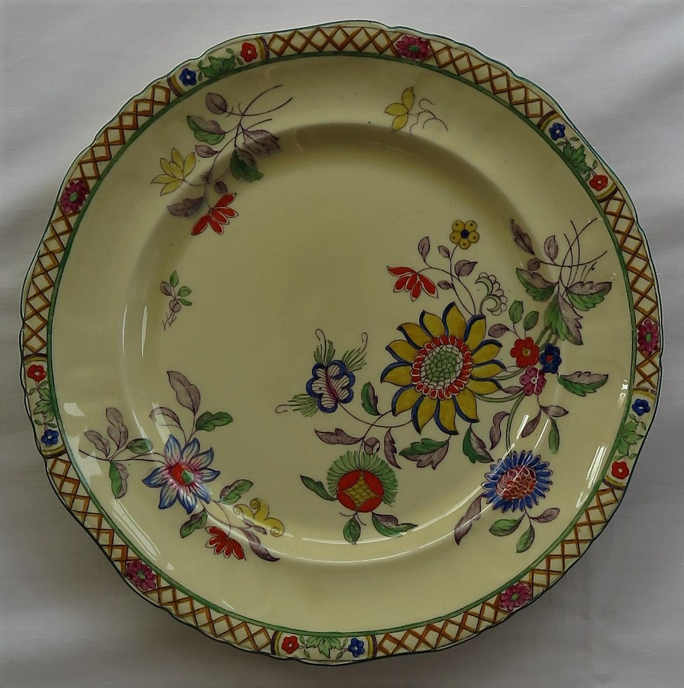 Six Mason's Ironstone Large Dinner Plates Art Nouveau Muscatel Pattern, Ca 1900 2