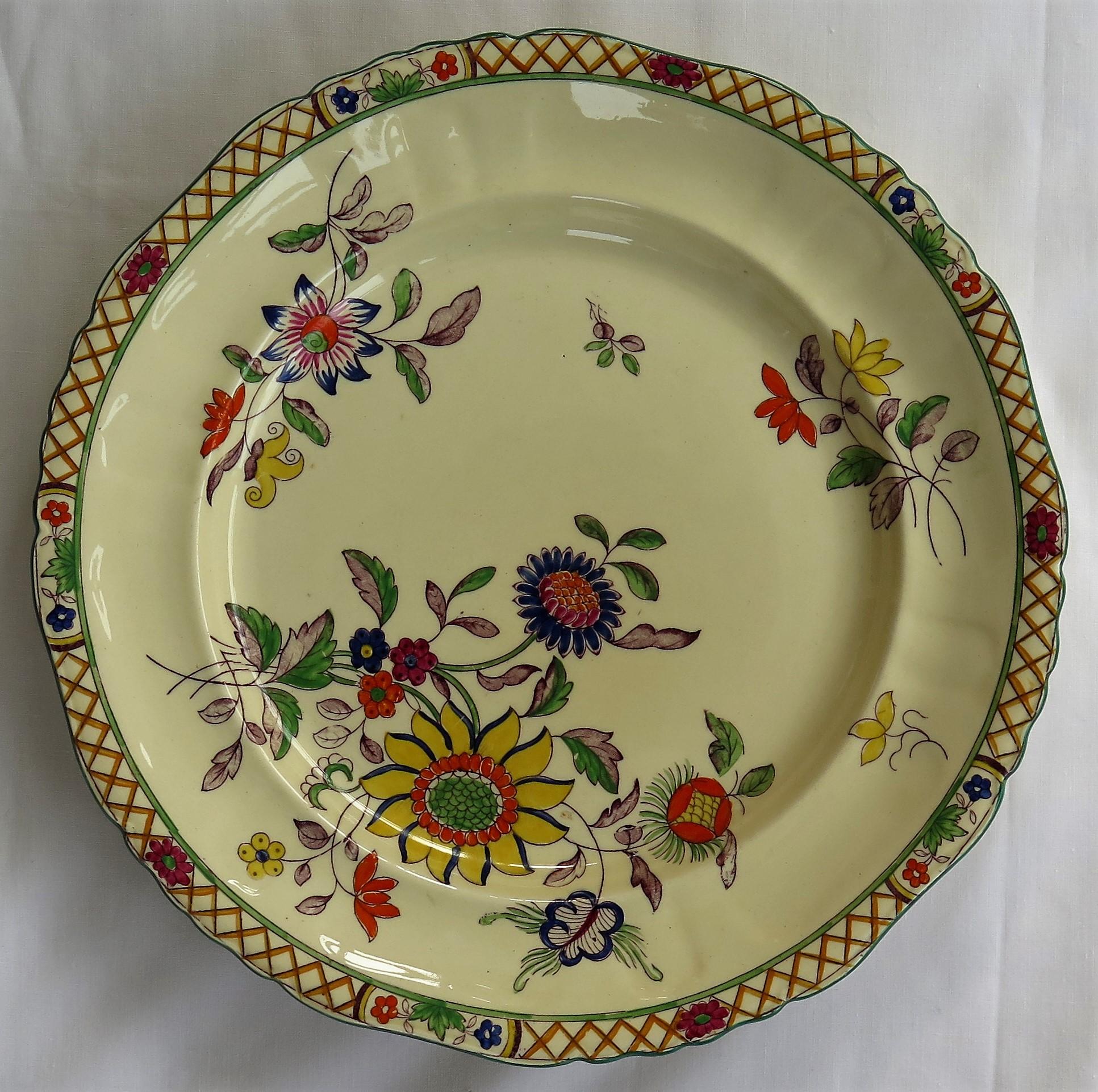 Six Mason's Ironstone Large Dinner Plates Art Nouveau Muscatel Pattern, Ca 1900 3