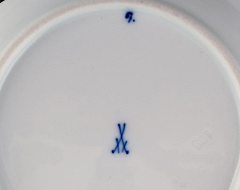 Six Meissen Blue Onion Plates in Openwork Porcelain, Early 20th Century In Excellent Condition In Copenhagen, DK
