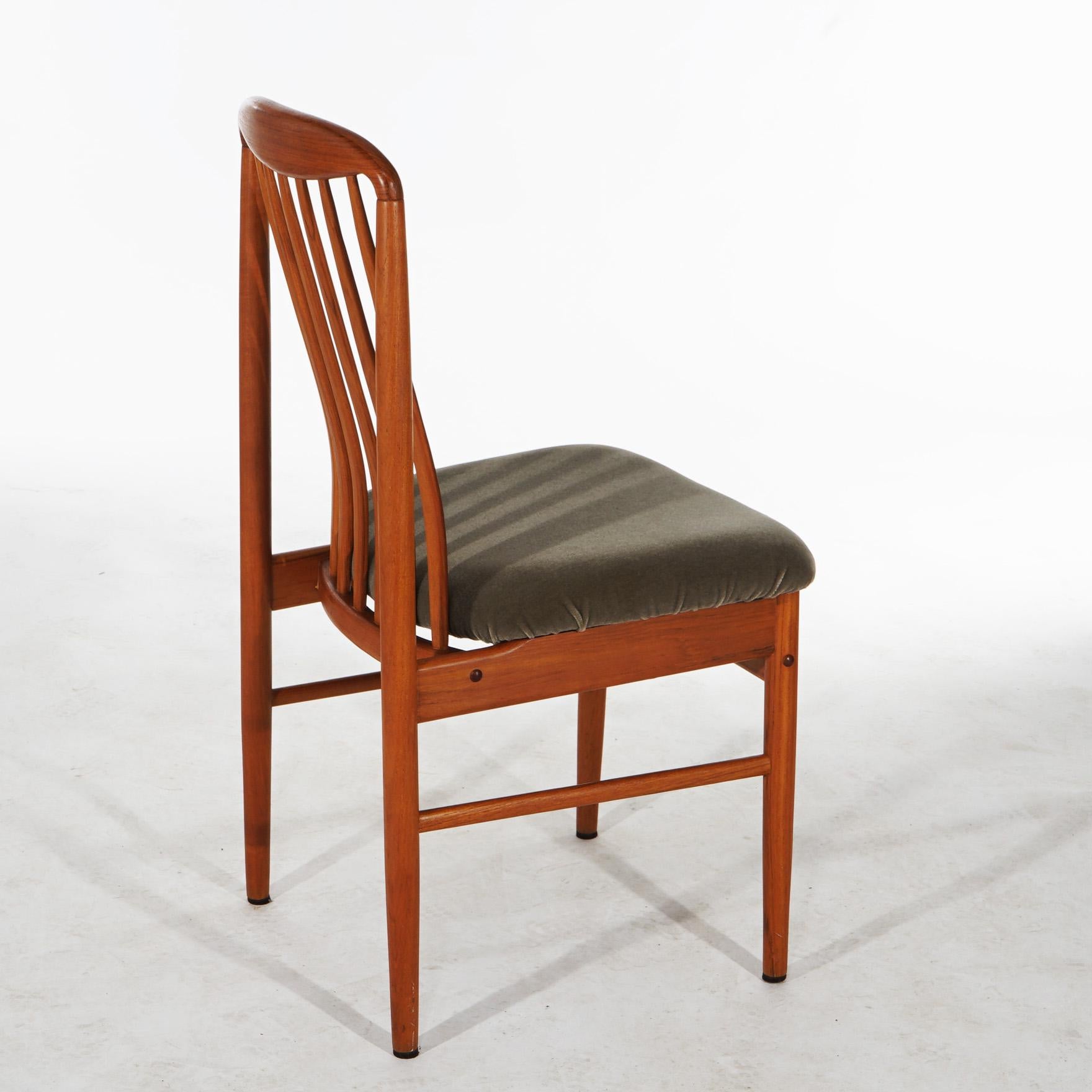 20th Century Six Mid Century Danish Modern Teakwood Dining Chairs C1960 For Sale