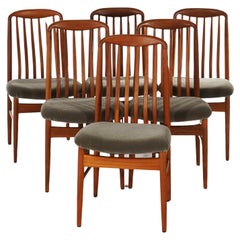 Six chaises de salle à manger danoises modernes du milieu du siècle en teck, C1960