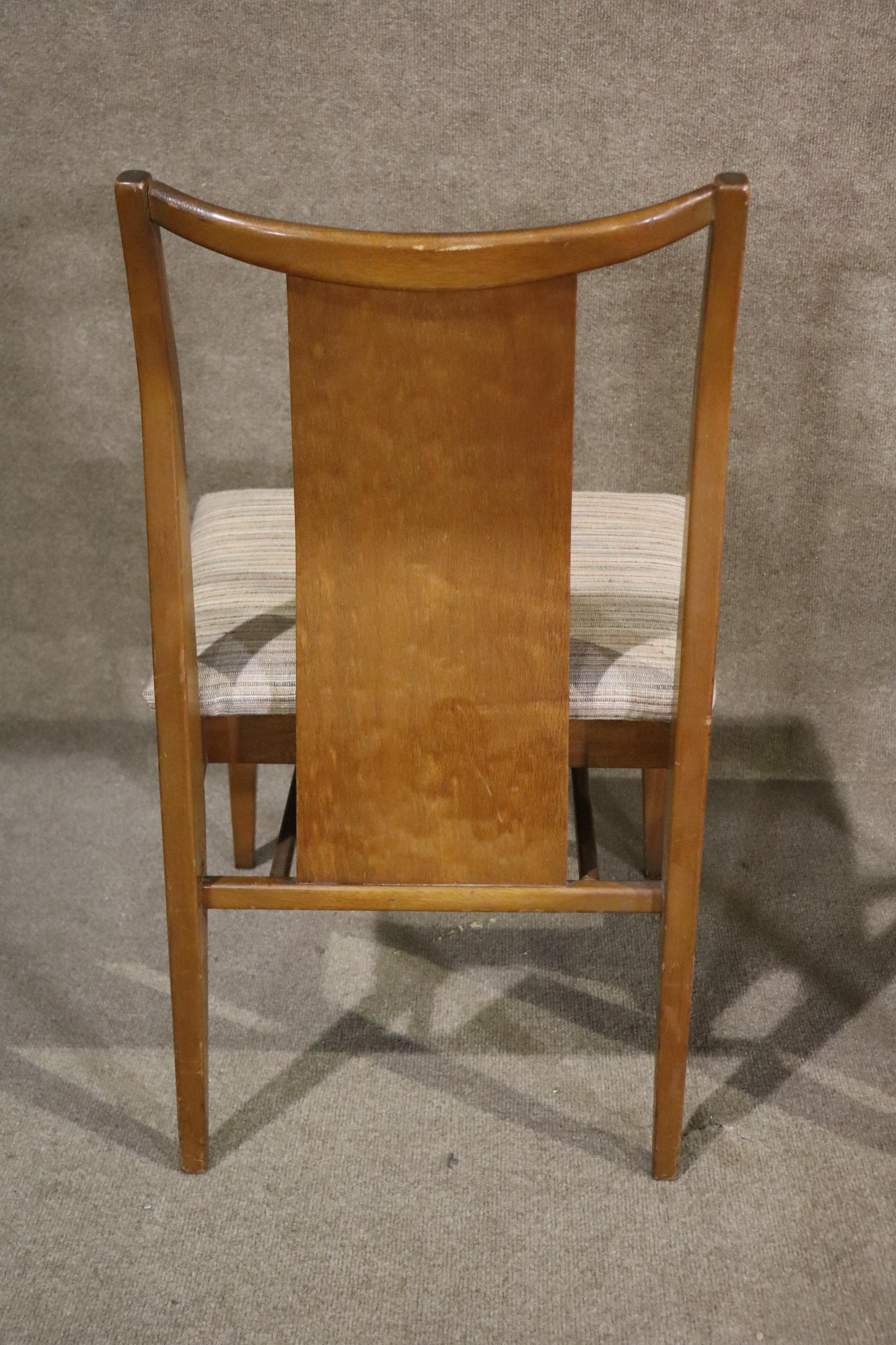 Six Mid-Century Dining Chairs In Good Condition For Sale In Brooklyn, NY