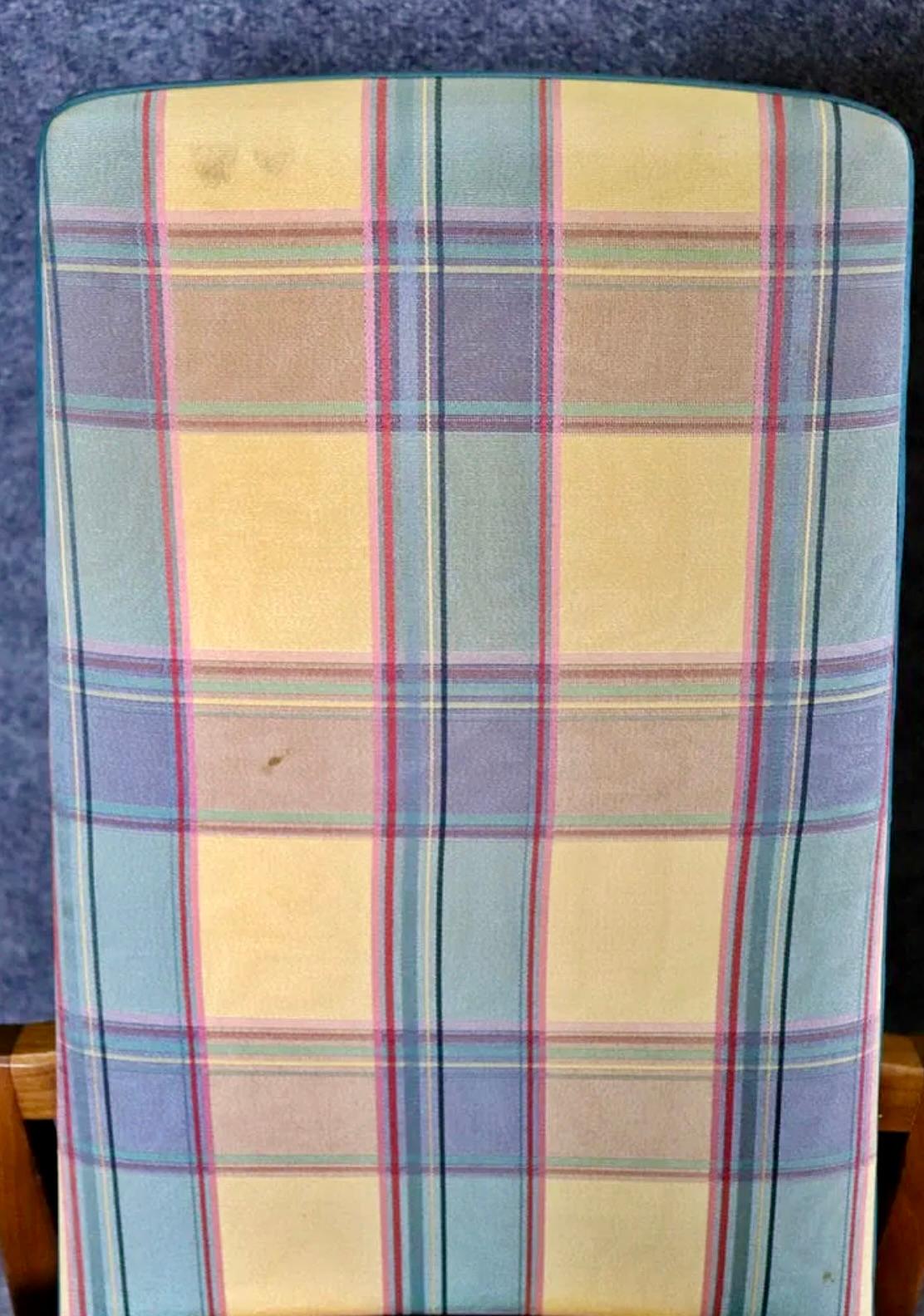Sechs Mid-Century-Esszimmerstühle im Angebot 2