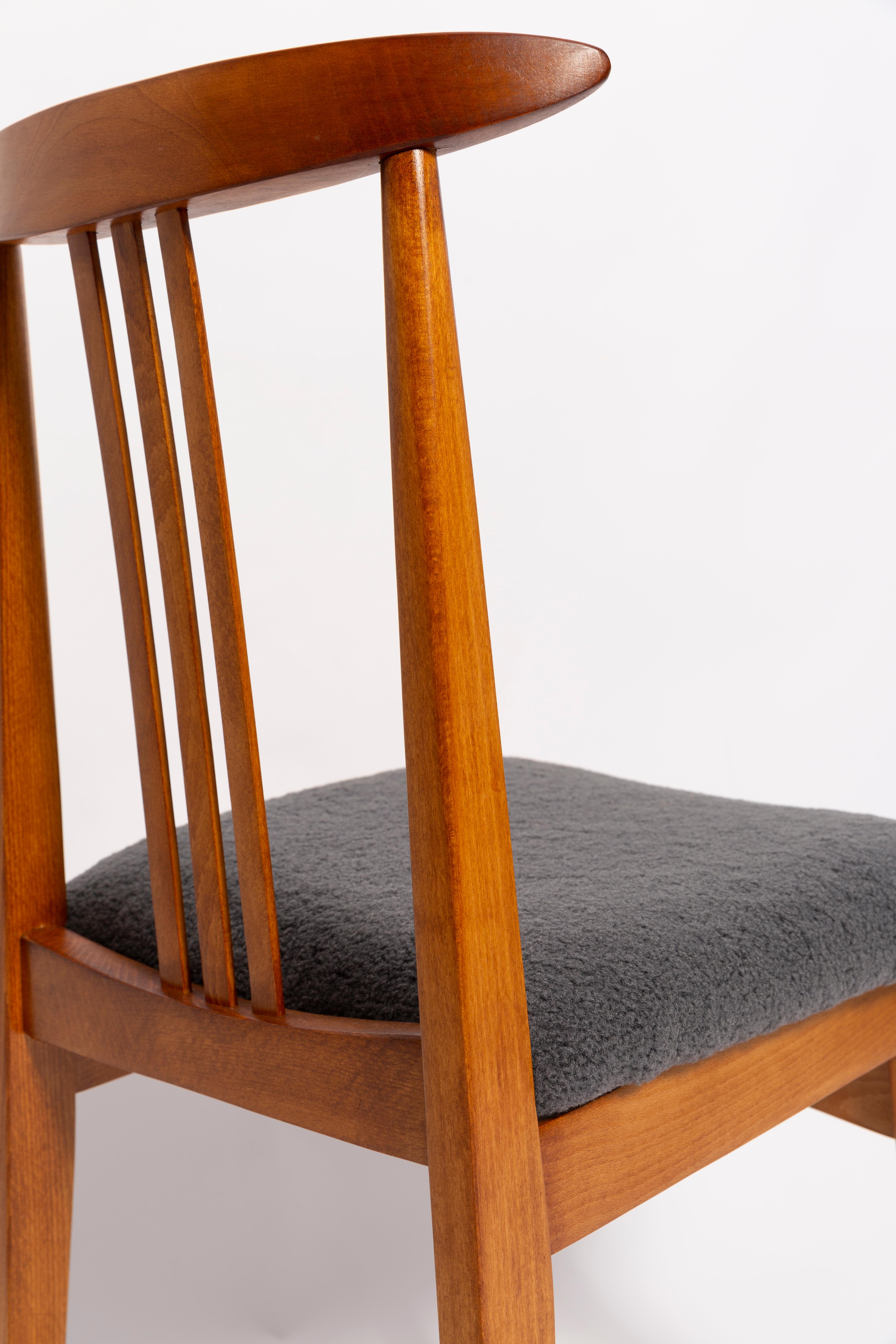 Hand-Crafted Six Mid-Century Graphite Boucle Chairs, Medium Wood, M Zielinski, Europe 1960 For Sale