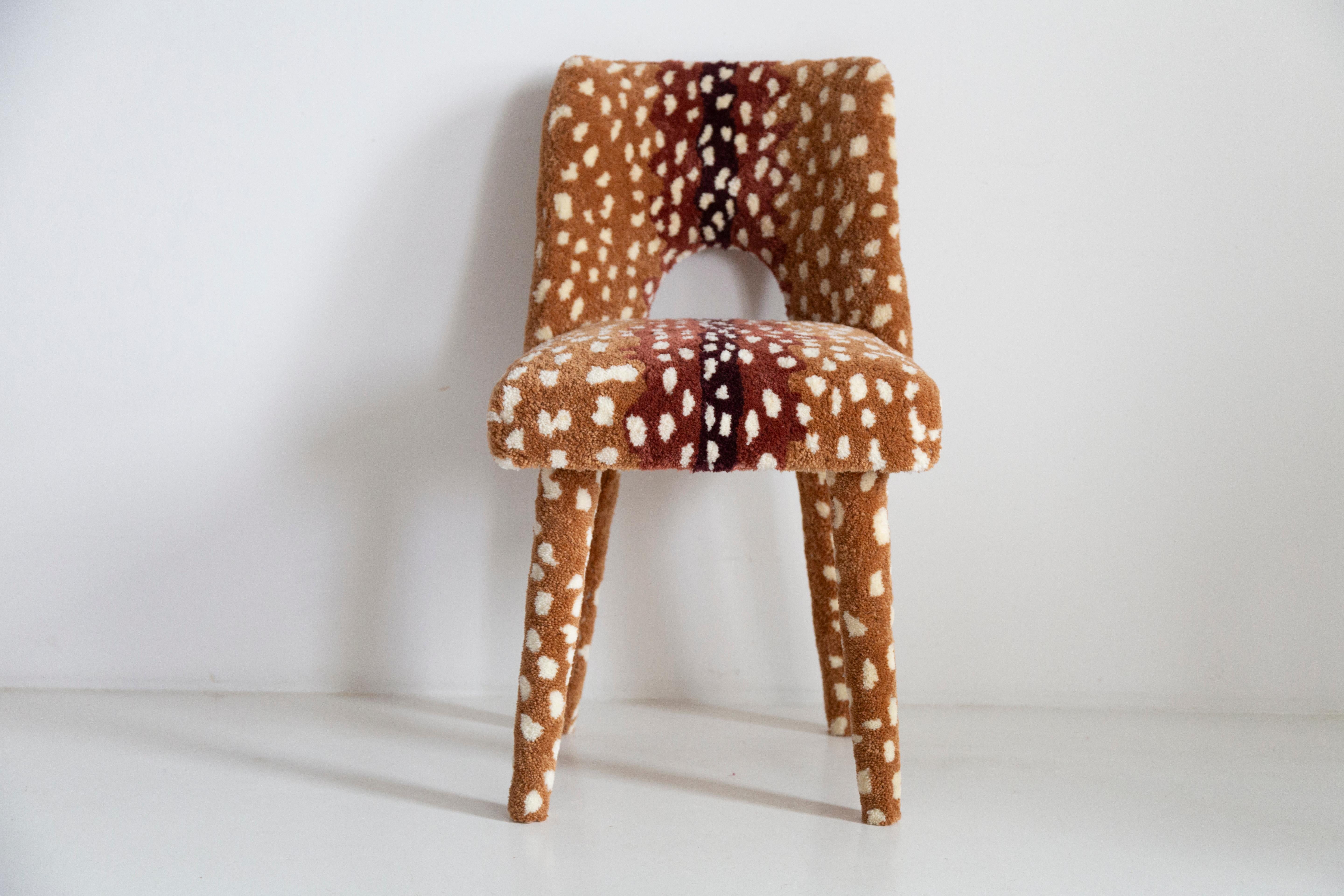 Sechs Mid Century Hand Tufting Reh Bambi Wolle Shell Stühle, Europa, 1960er Jahre (Moderne der Mitte des Jahrhunderts) im Angebot