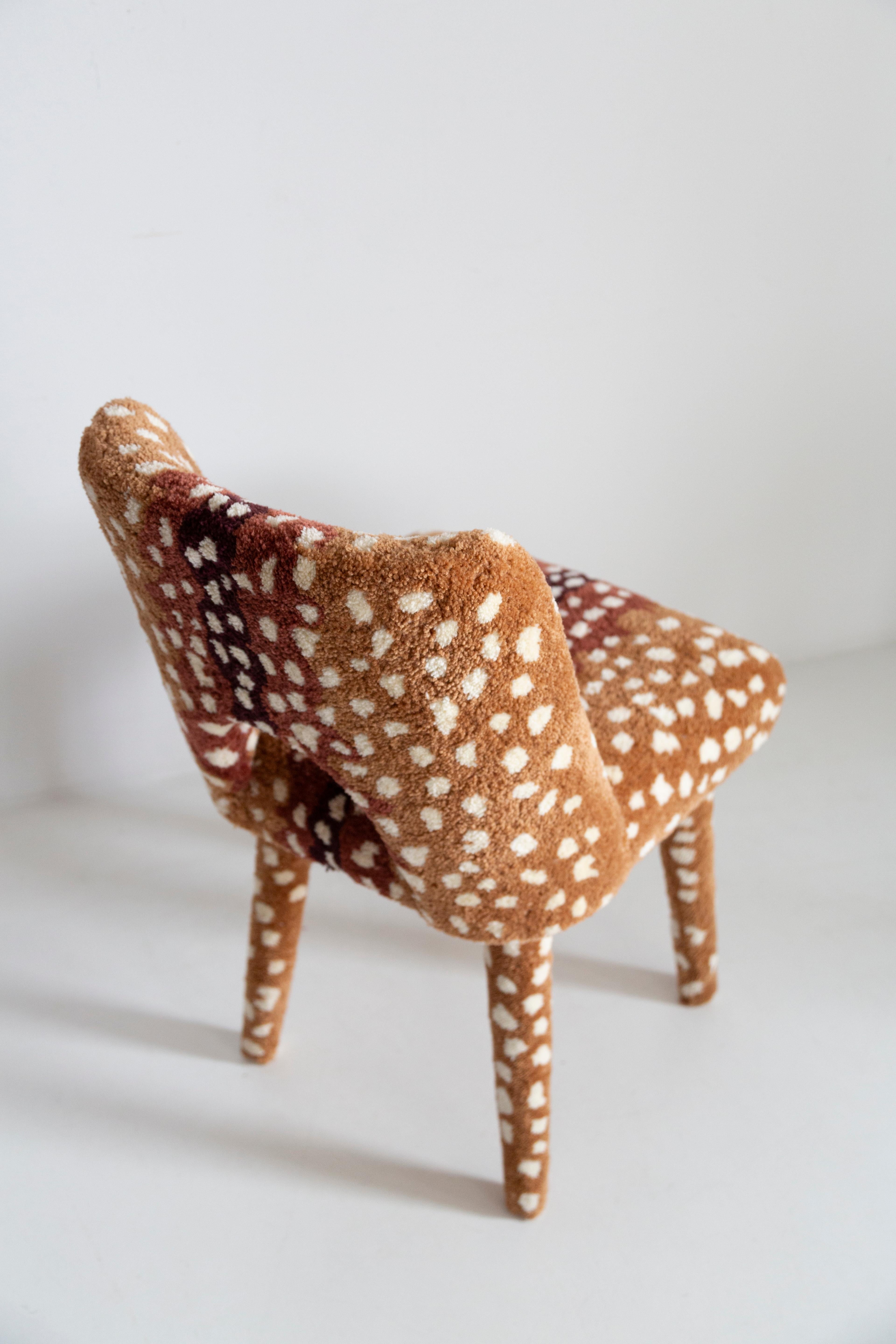 Sechs Mid Century Hand Tufting Reh Bambi Wolle Shell Stühle, Europa, 1960er Jahre (20. Jahrhundert) im Angebot