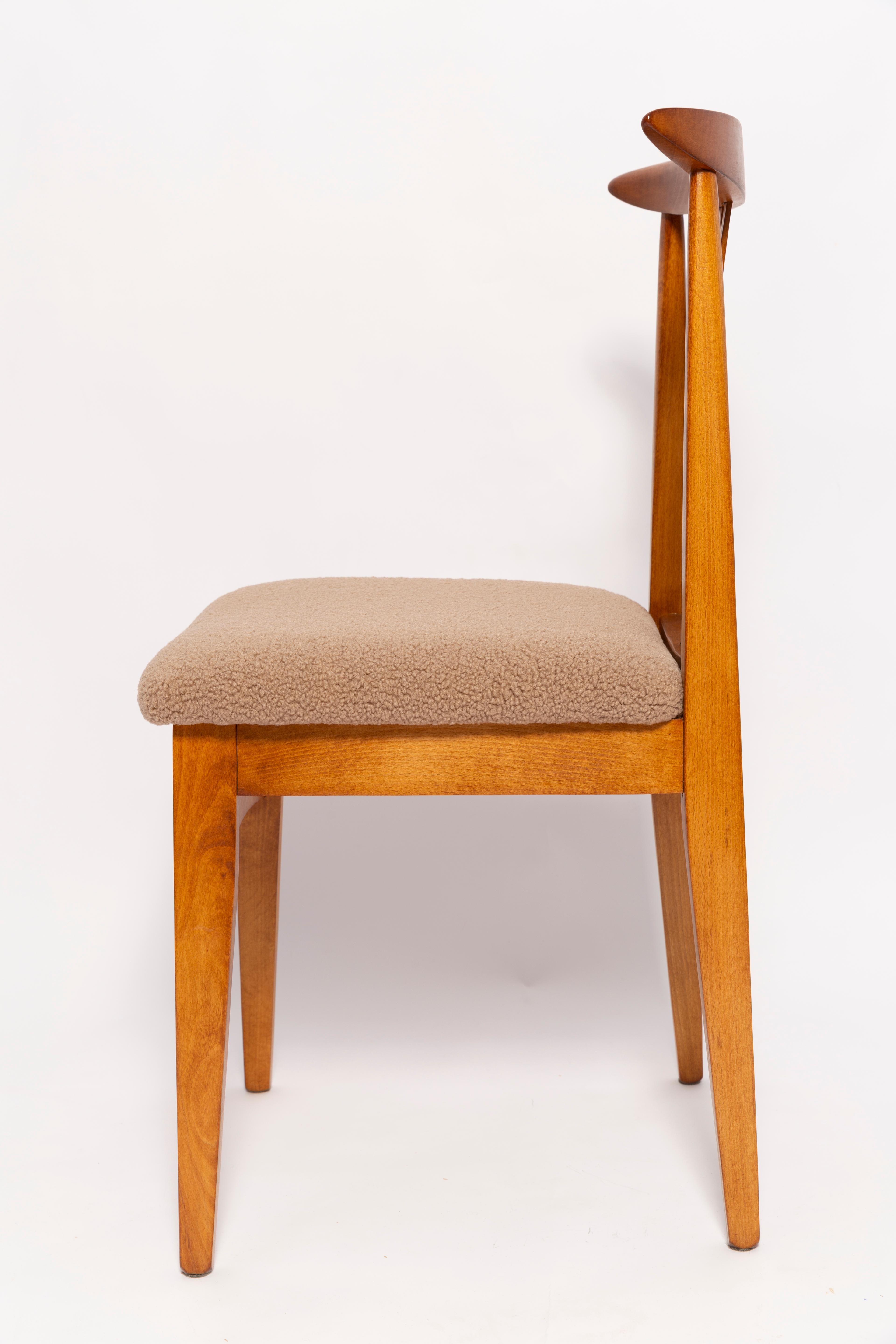 Mid-Century Modern Six Mid-Century Latte Boucle Chairs, Medium Wood, M. Zielinski, Europe 1960s For Sale