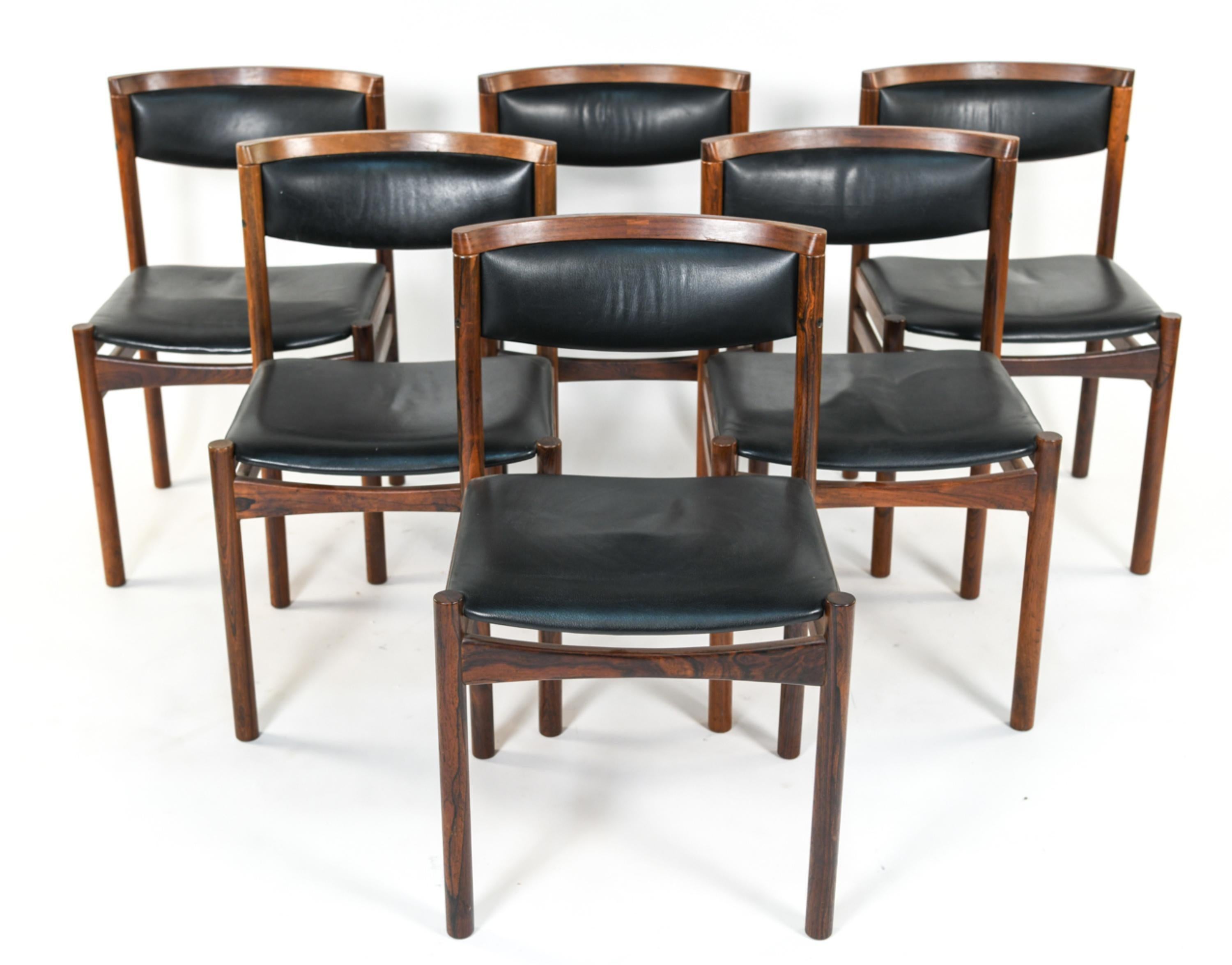 Danish Soro Stolefabrik, Mid-Century Modern Six Dining Chairs, Rosewood, Vinyl, 1940s For Sale
