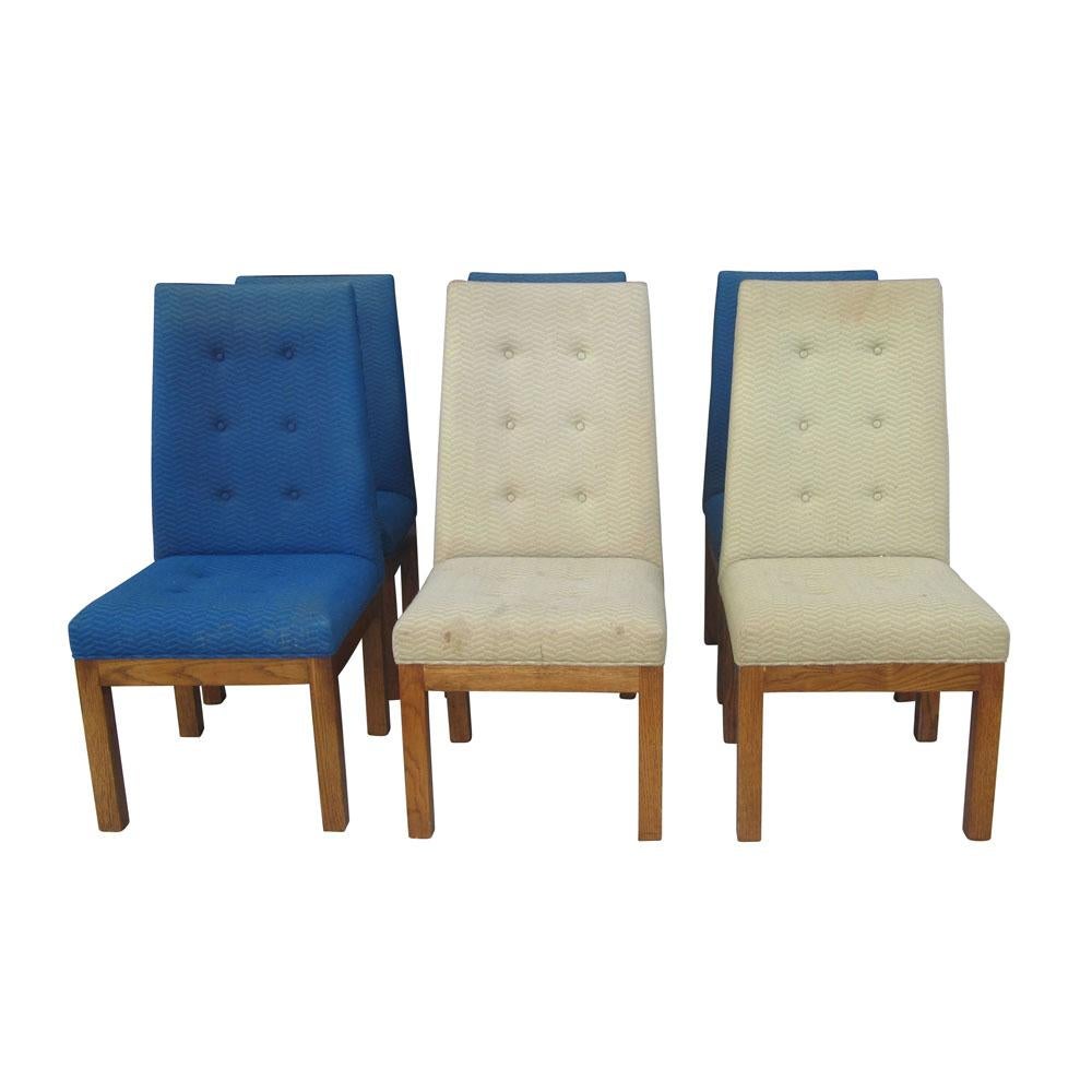 Glenn de Californie

Un ensemble de six chaises de salle à manger Glenn of California, de style moderne du milieu du siècle, avec un tissu blanc et bleu. Les dossiers sont incurvés pour plus de confort et de style et les sièges sont recouverts de