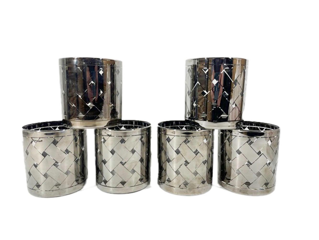 Six Mid-Century Modern Rocks Glasses Decorated in a Silver Basketweave Pattern In Good Condition For Sale In Nantucket, MA