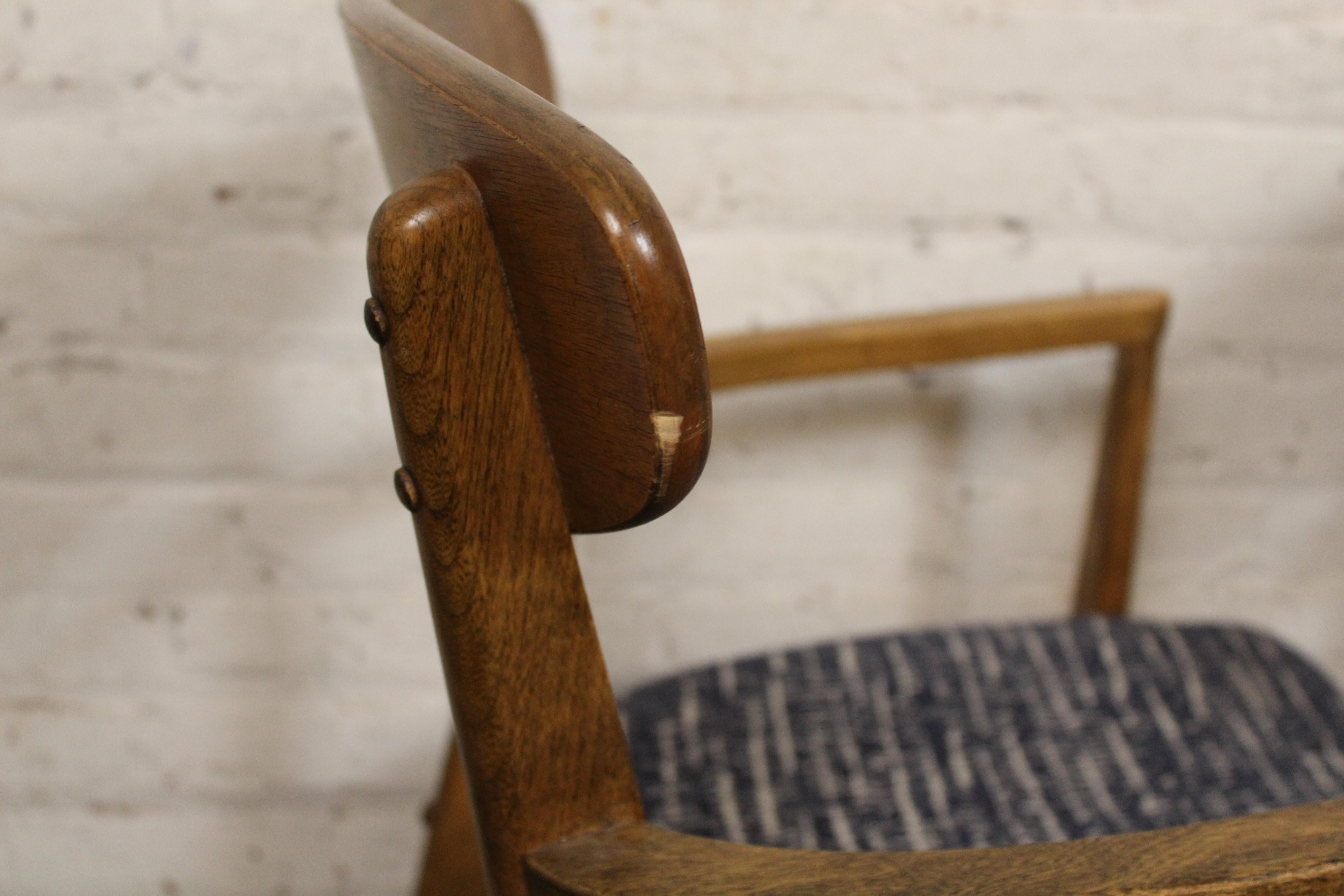 Sechs Esszimmerstühle aus Eiche aus der Mitte des Jahrhunderts von Lane Furniture im Angebot 11