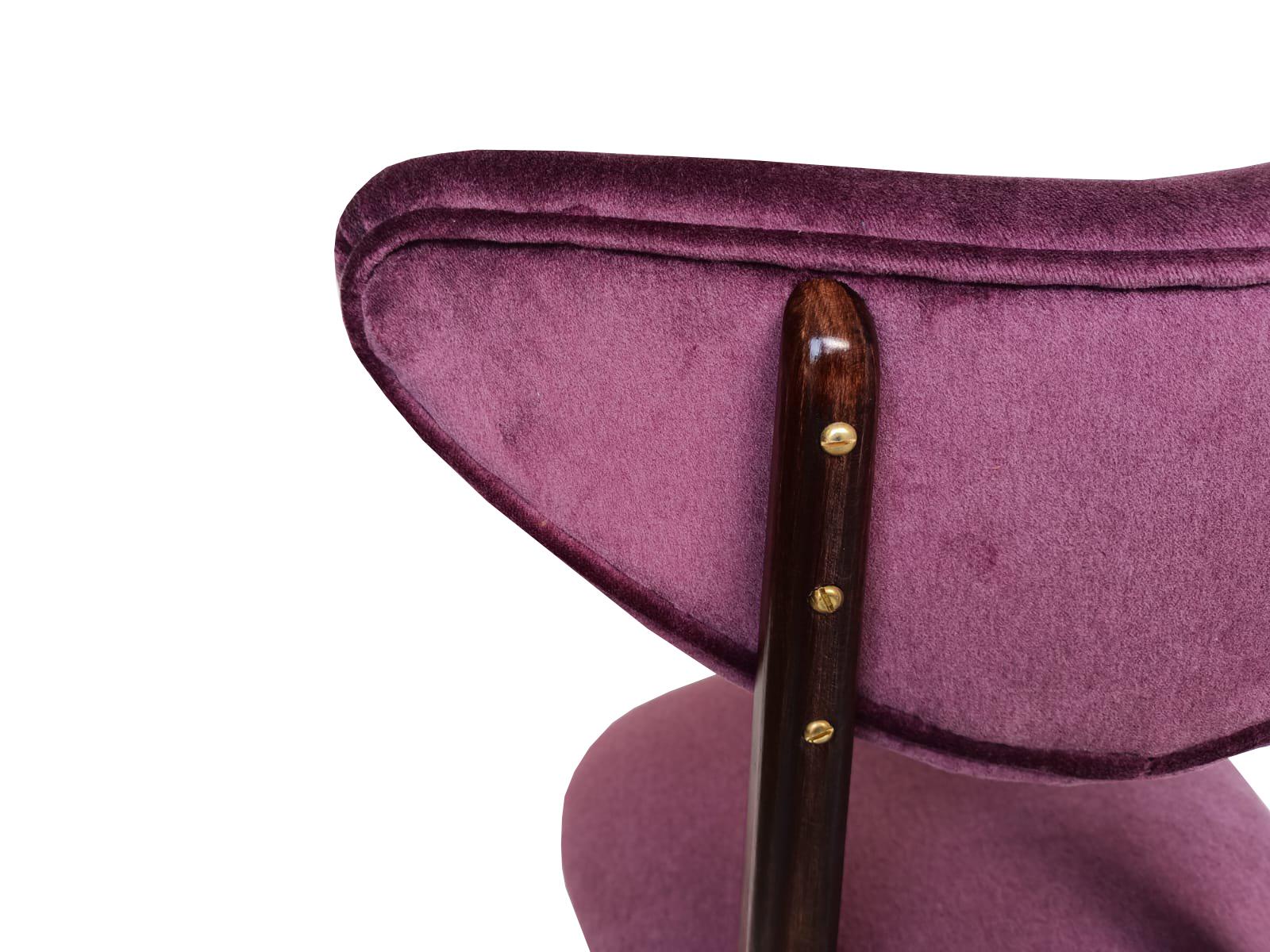 20th Century Six Mid Century Plum Purple Velvet, Walnut Wood, Heart Chairs, Poland, 1960s For Sale