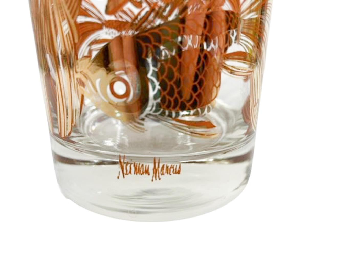Verre Six verres Rocks du milieu du siècle pour Neiman-Marcus avec Koi en or 22 carats sur orange en vente