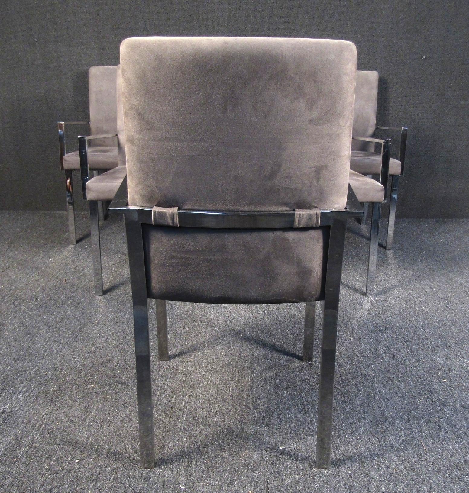 Mid-Century moderno Sei sedie Tri-Mark Designs di metà secolo in vendita